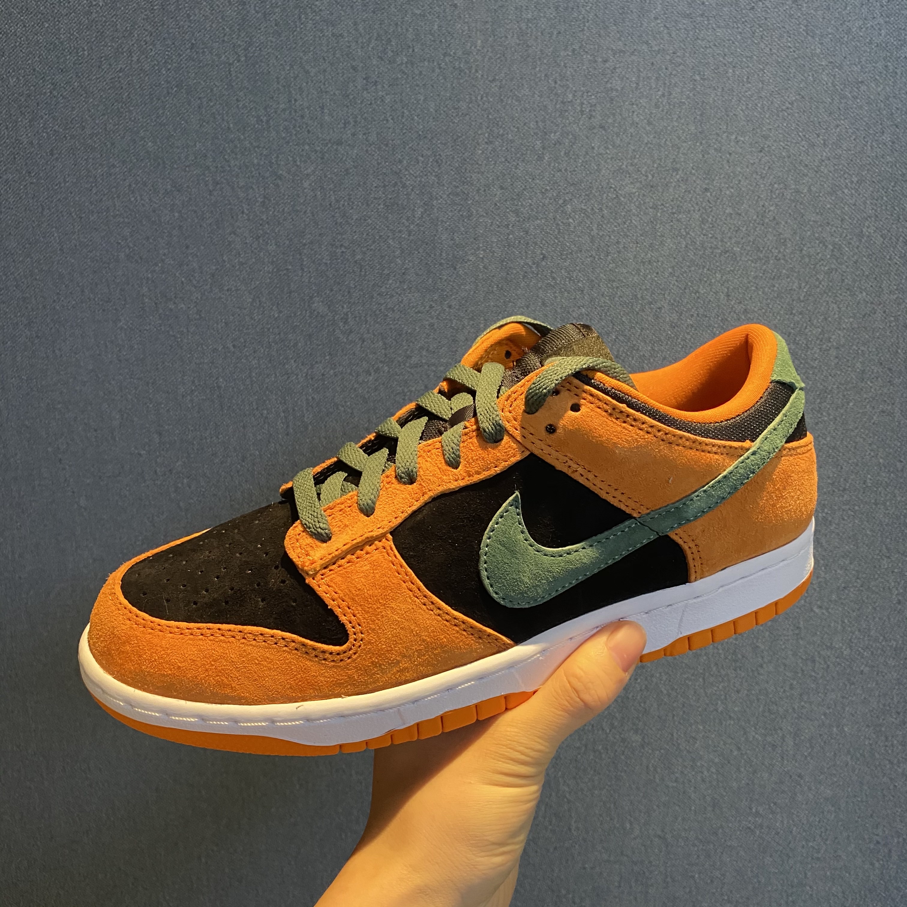 Nike Dunk Low SP Ceramic 착용 스타일
