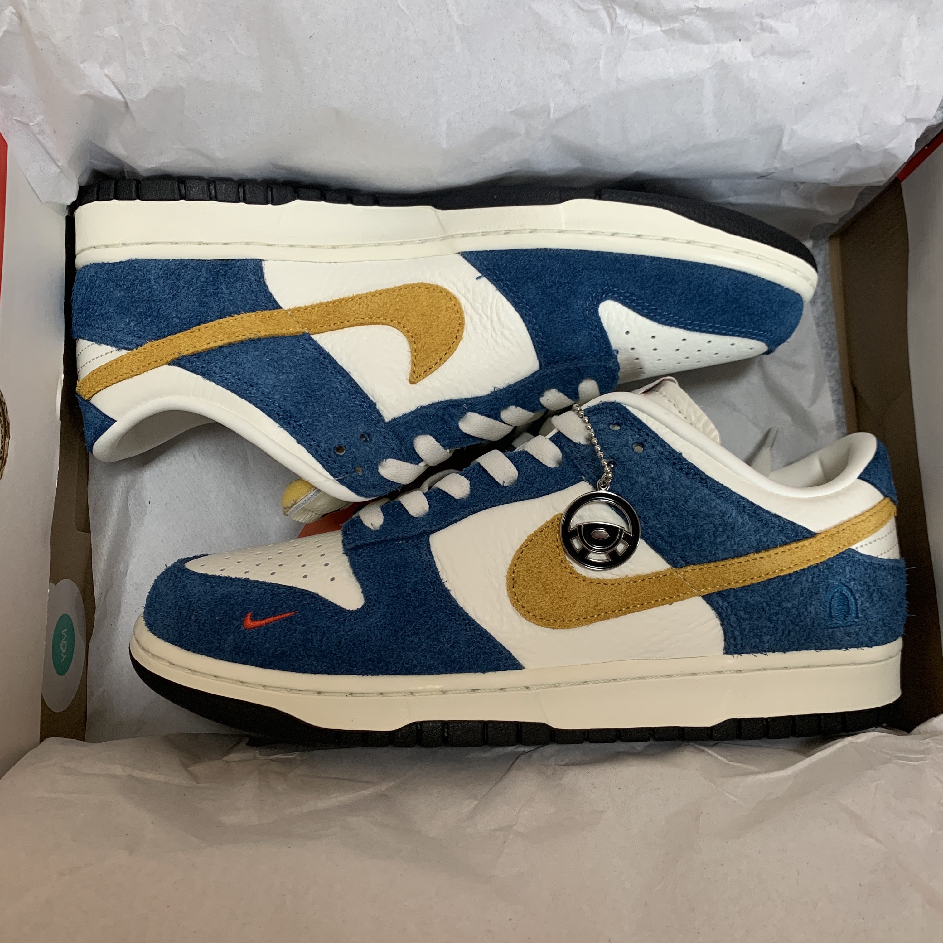 Nike x Kasina Dunk Low 80's Bus 착용 스타일