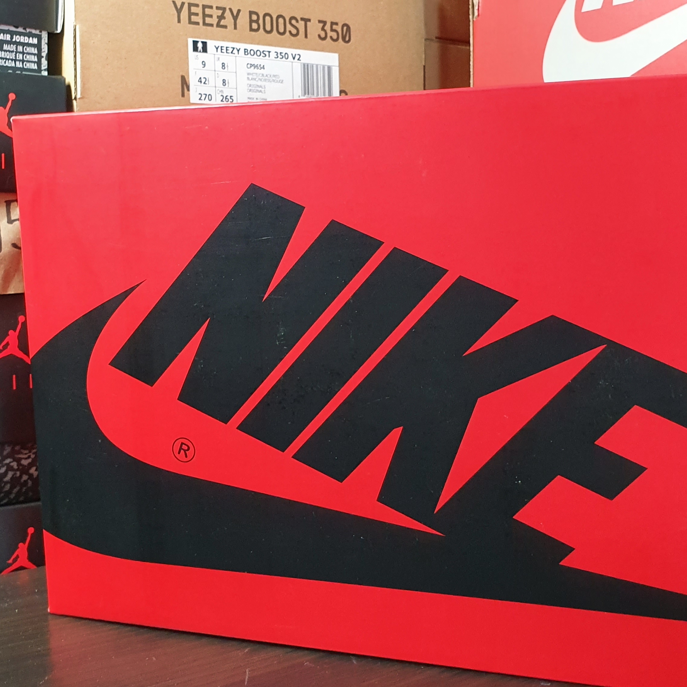 Jordan 1 High 85 Varsity Red 착용 스타일 - 1