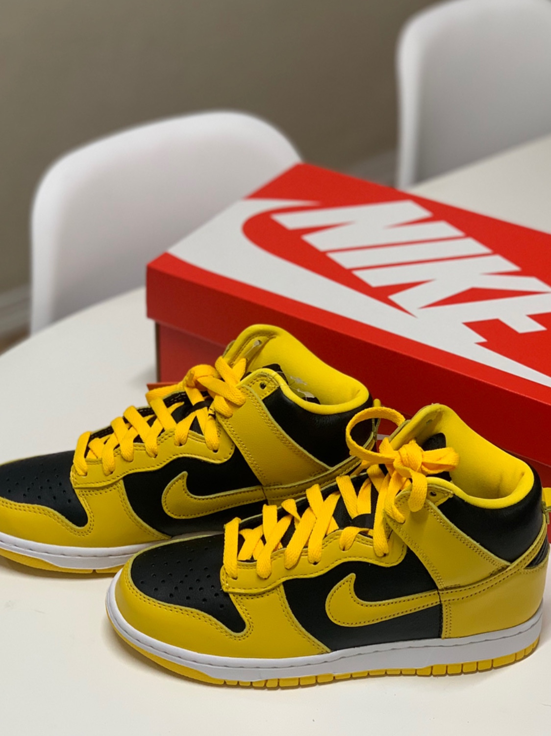 Nike Dunk High SP Varsity Maize 착용 스타일 - 3