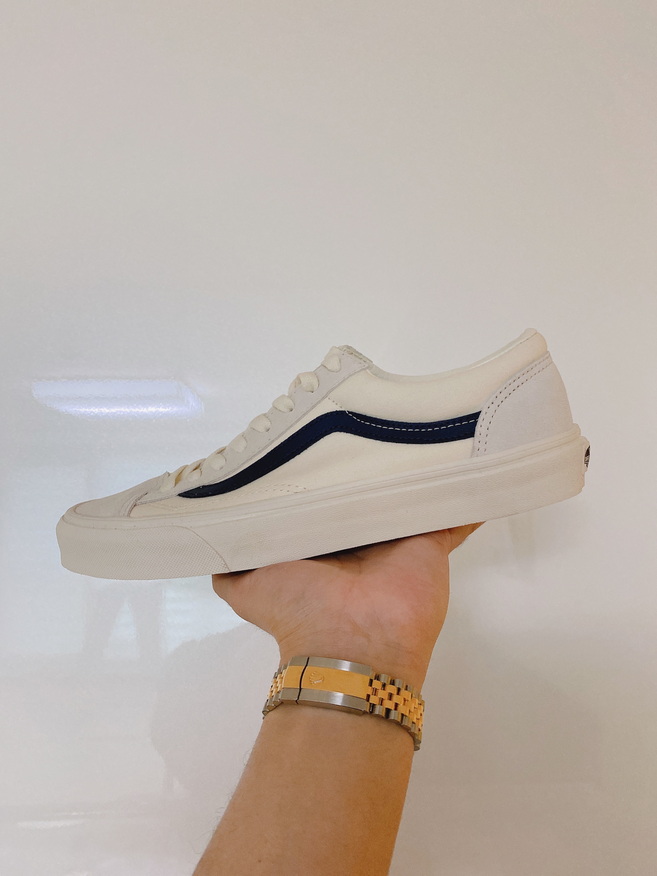Vans Style 36 Marshmallow Dress Blues 착용 스타일