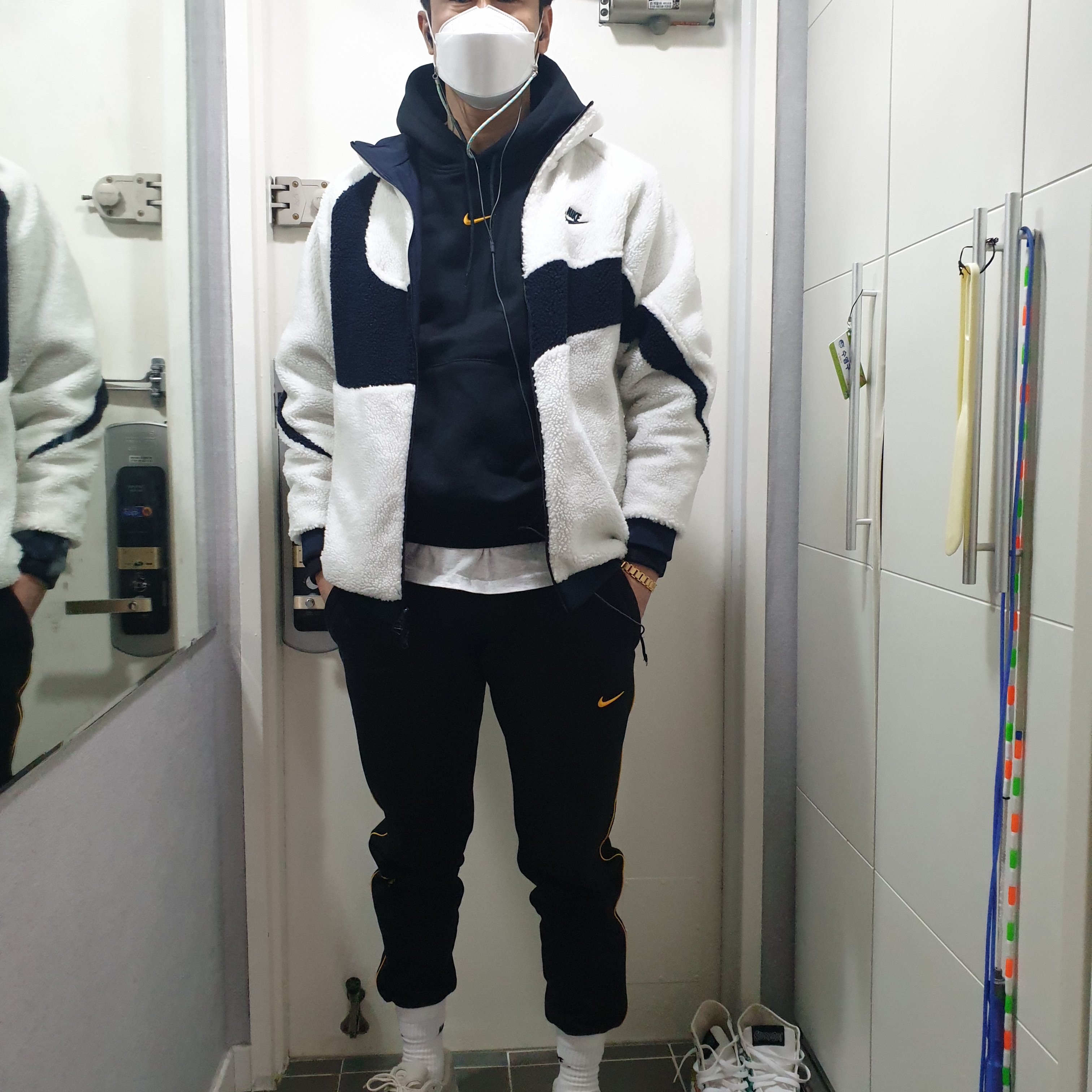 Nike x Drake Nocta Essential Hoodie Black - Asia, Nike x Drake Nocta Fleece Pants Black - Asia 착용 스타일