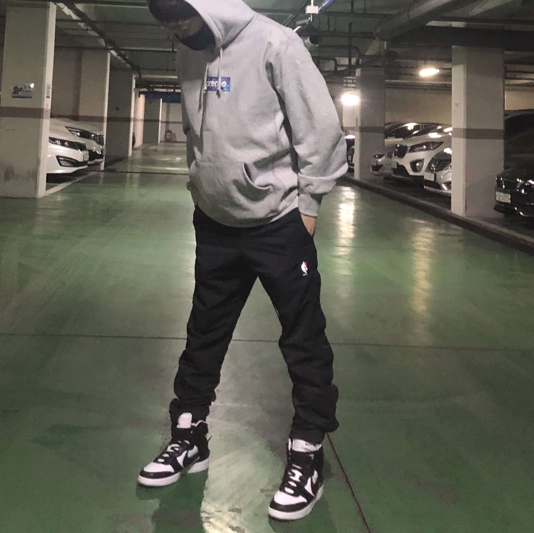 Nike x Ambush Dunk High Black, Supreme Bandana Box Logo Hooded Sweatshirt Heather Grey - 19FW 착용 스타일