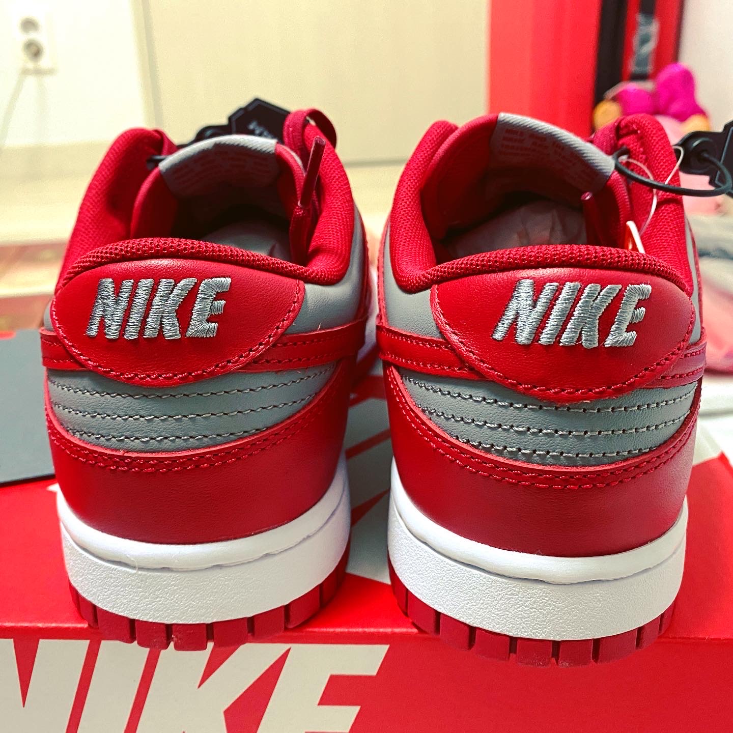 Nike Dunk Low Retro Medium Grey 착용 스타일 - 4