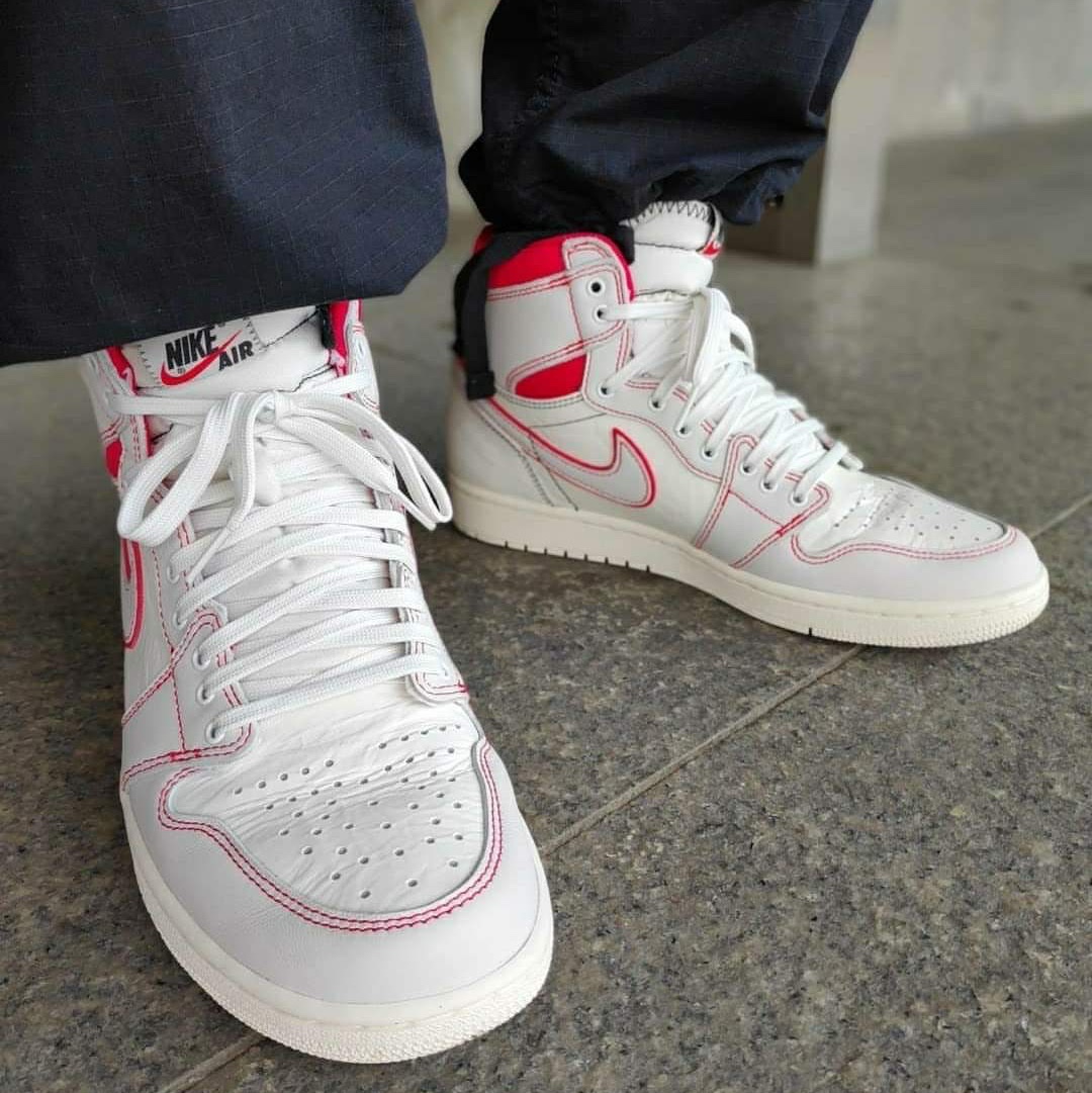 Jordan 1 Retro High Phantom Gym Red 착용 스타일