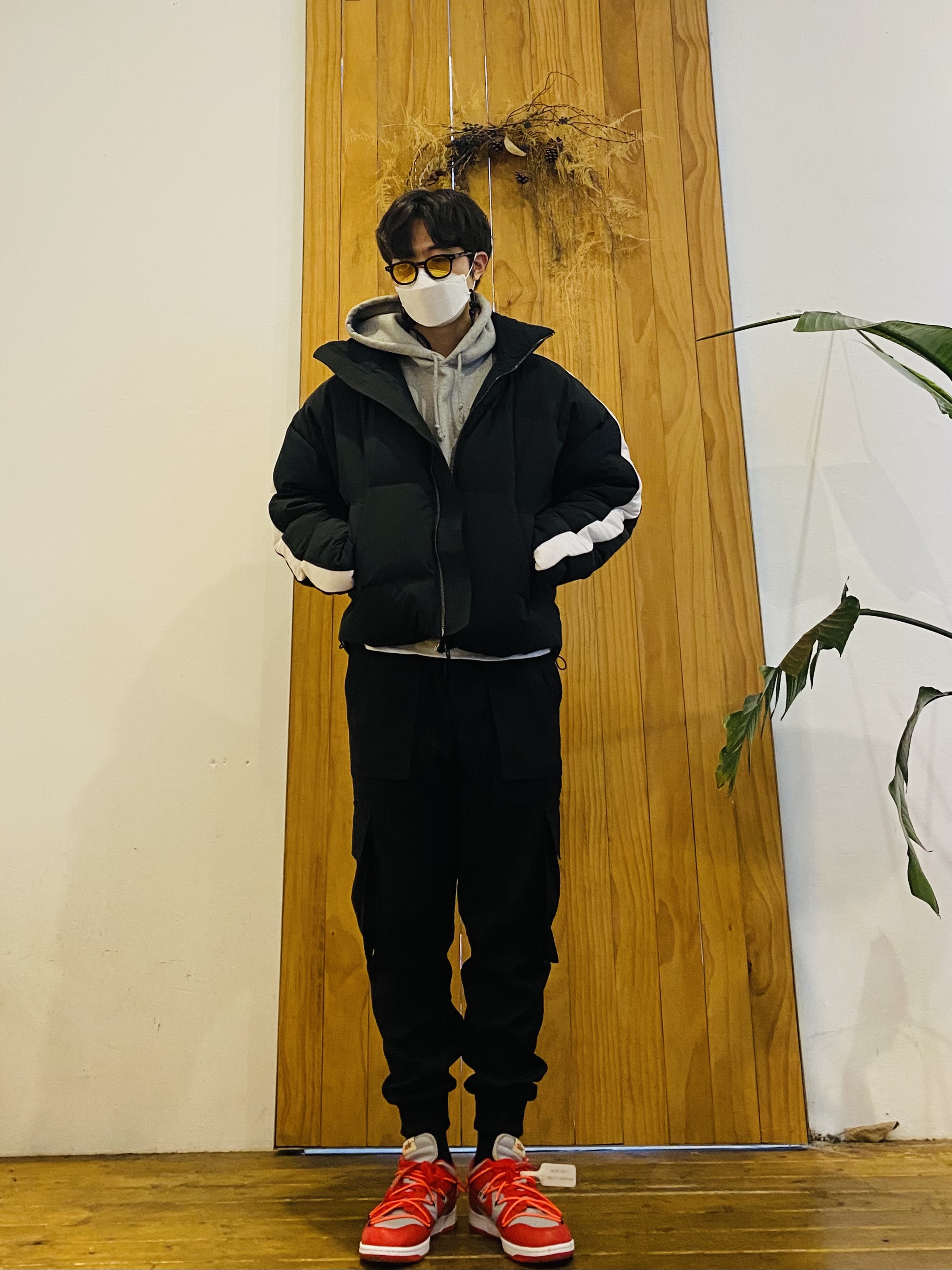 Nike x Off-White Dunk Low University Red 착용 스타일