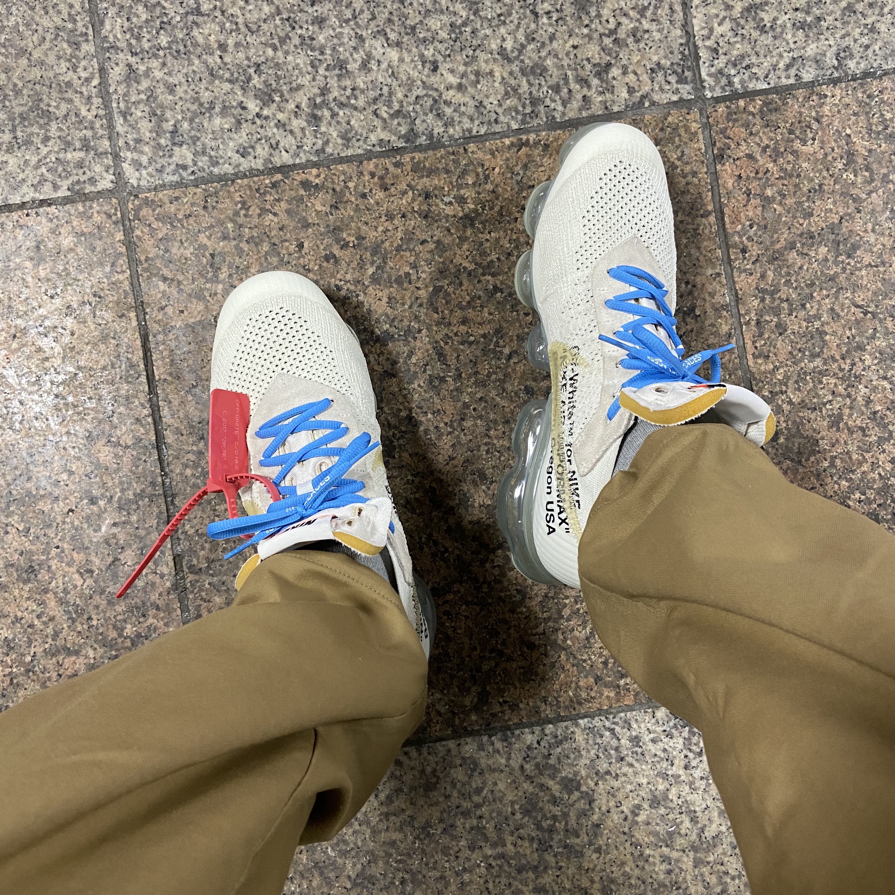 Nike x Off-White Air VaporMax V2 White 착용 스타일