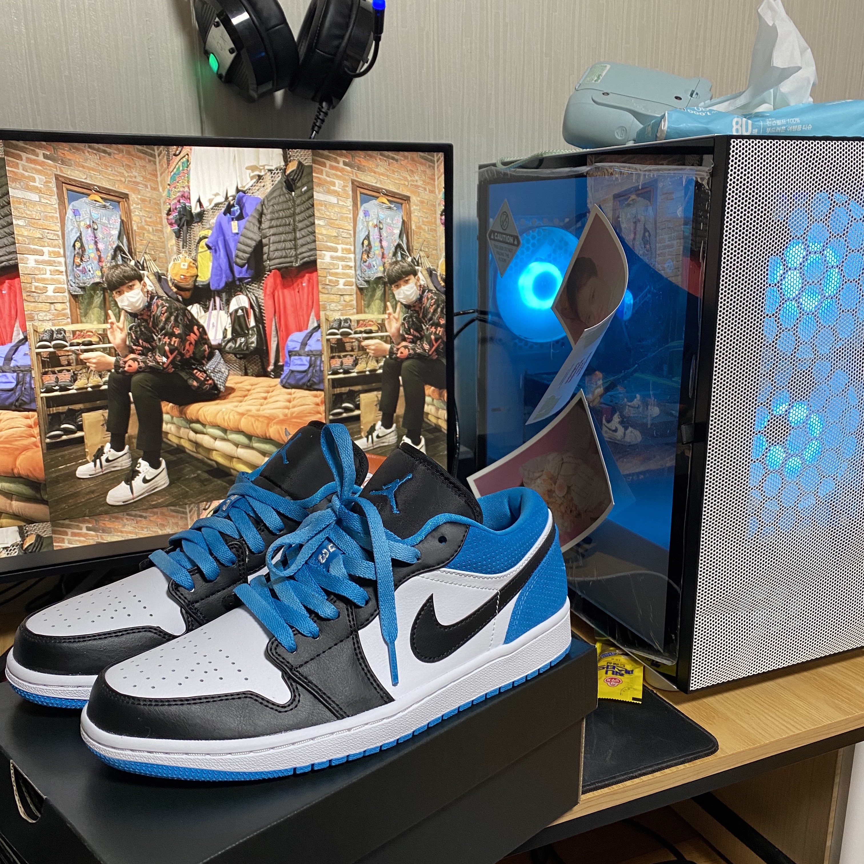 Jordan 1 Low SE Laser Blue 착용 스타일