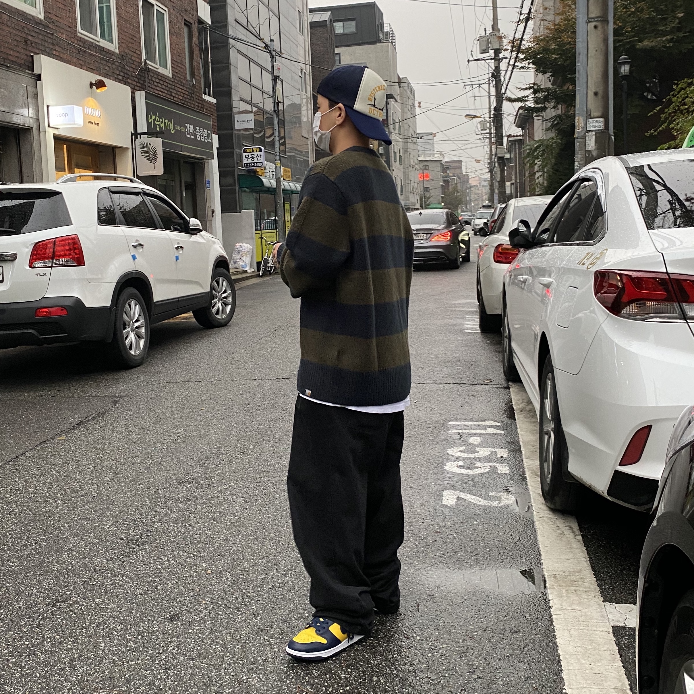 Nike Dunk High SP Maize & Blue 착용 스타일