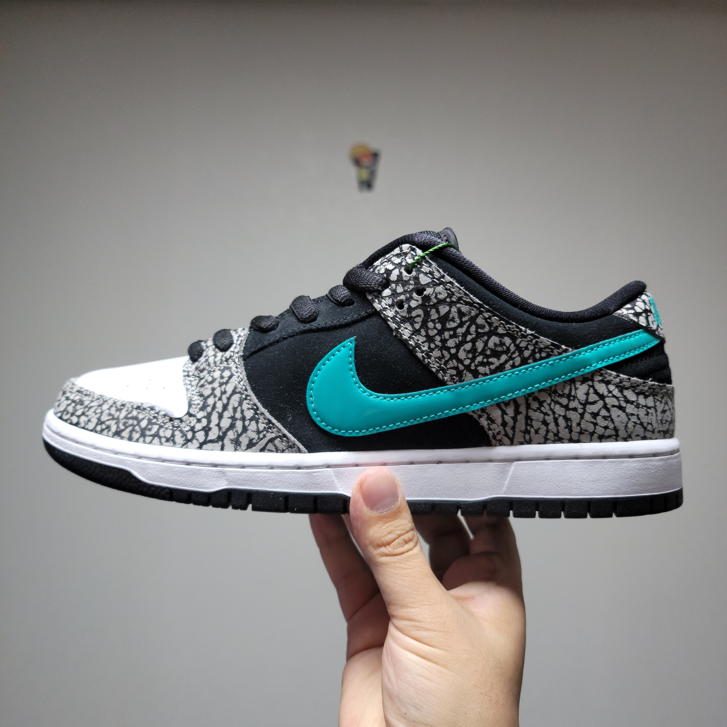 Nike SB Dunk Low Pro Clear Jade 착용 스타일 - 1