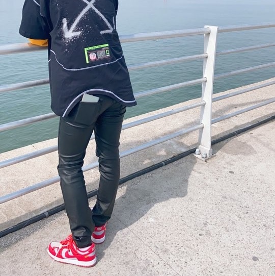 Nike x Off-White Dunk Low University Red 착용 스타일