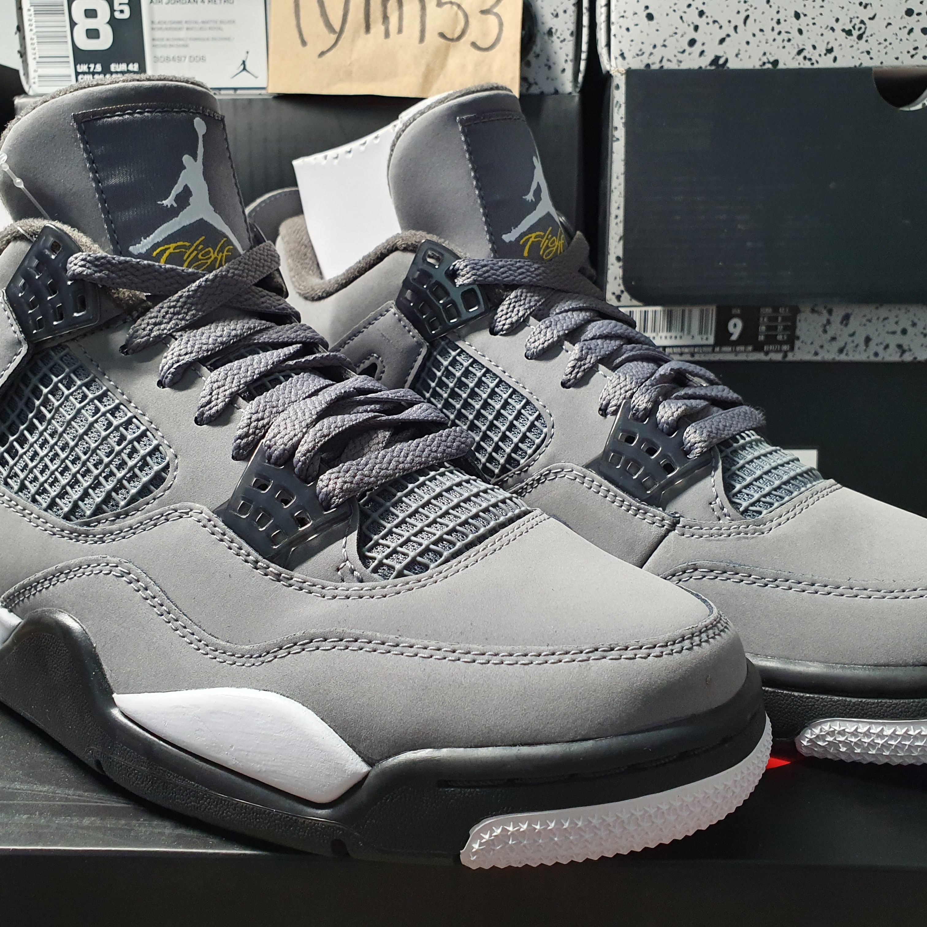 Jordan 4 Retro Cool Grey 2019 착용 스타일 - 1