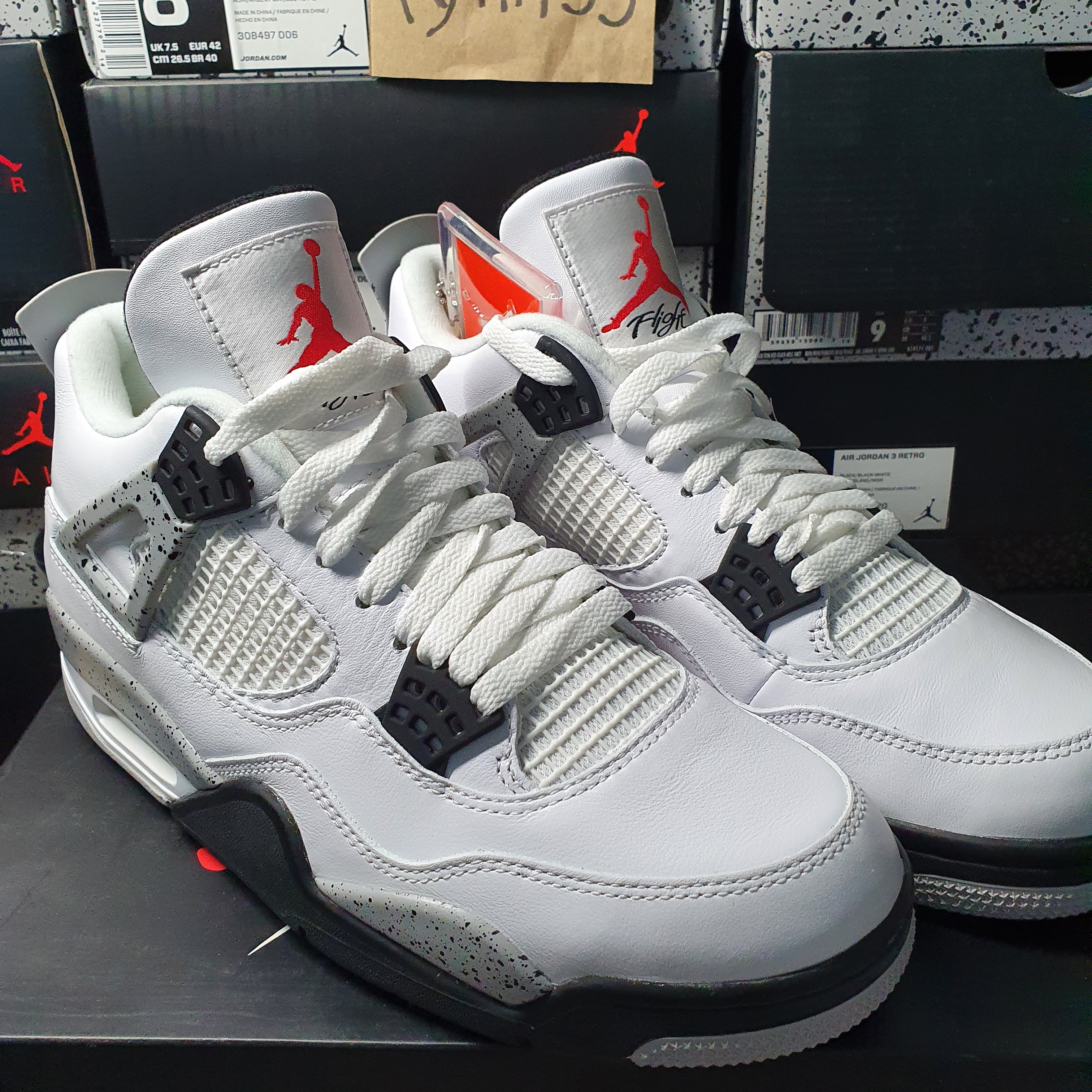 Jordan 4 Retro OG White Cement 2016 착용 스타일 - 1