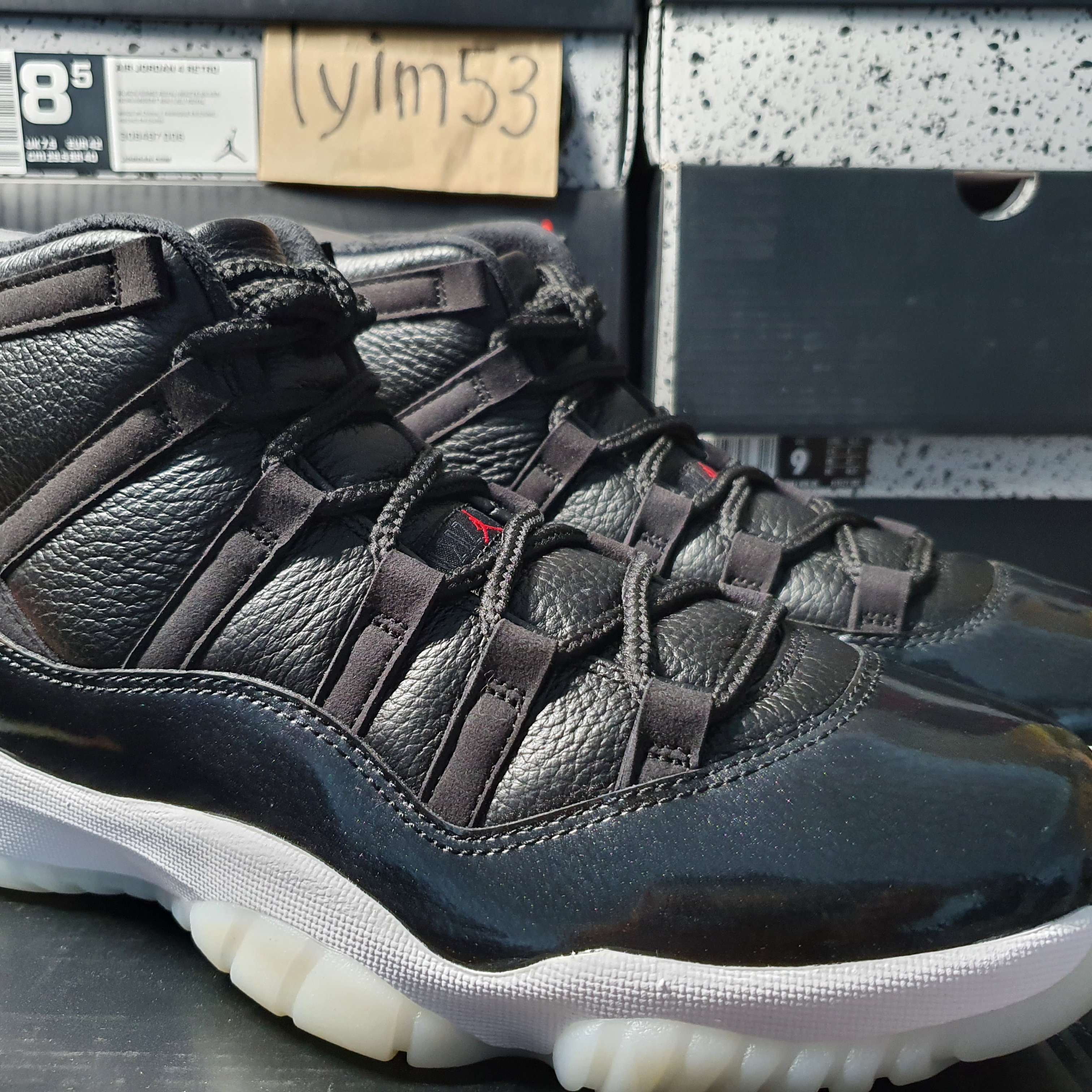 Jordan 11 Retro 72-10 착용 스타일 - 2