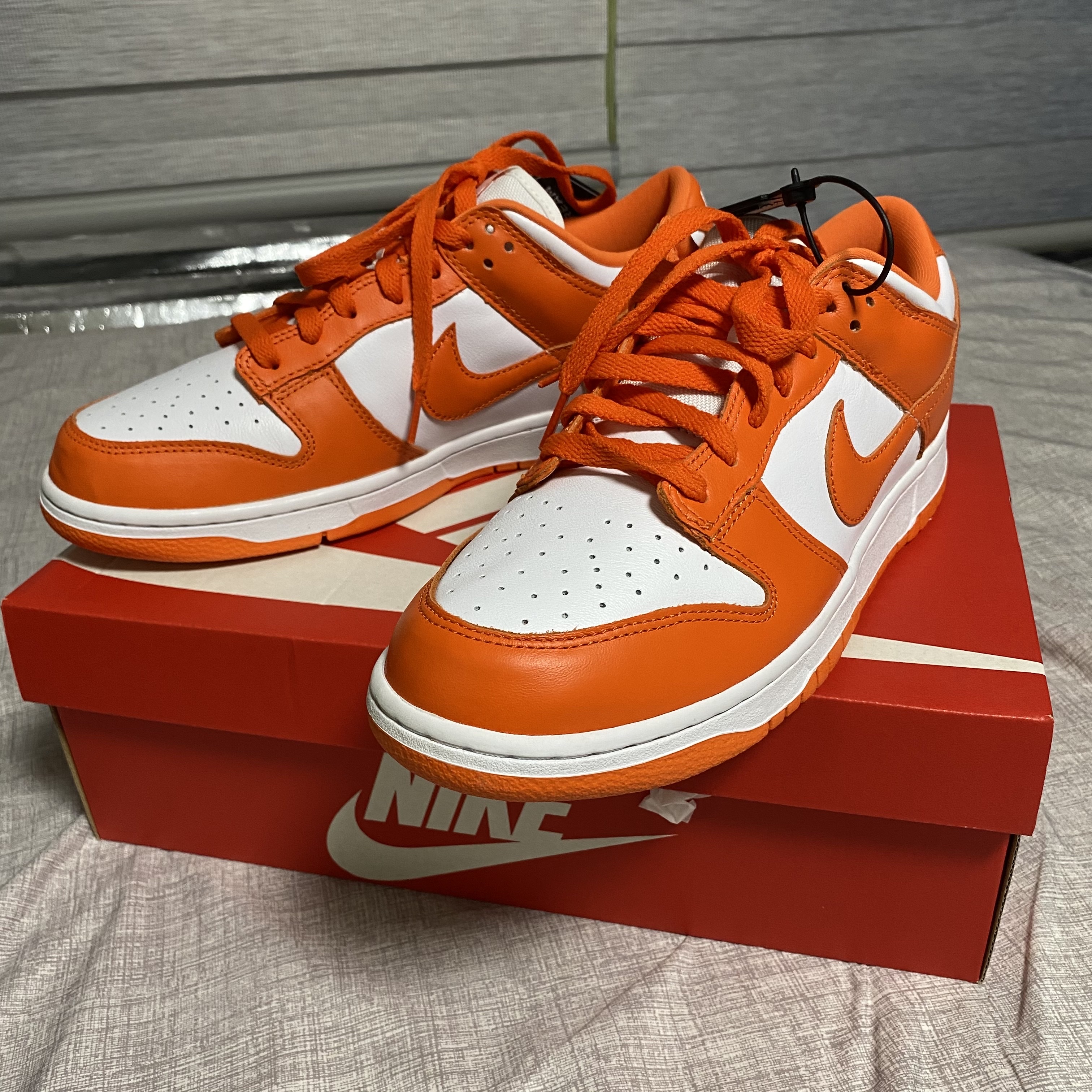 Nike Dunk Low SP Syracuse 2020 착용 스타일