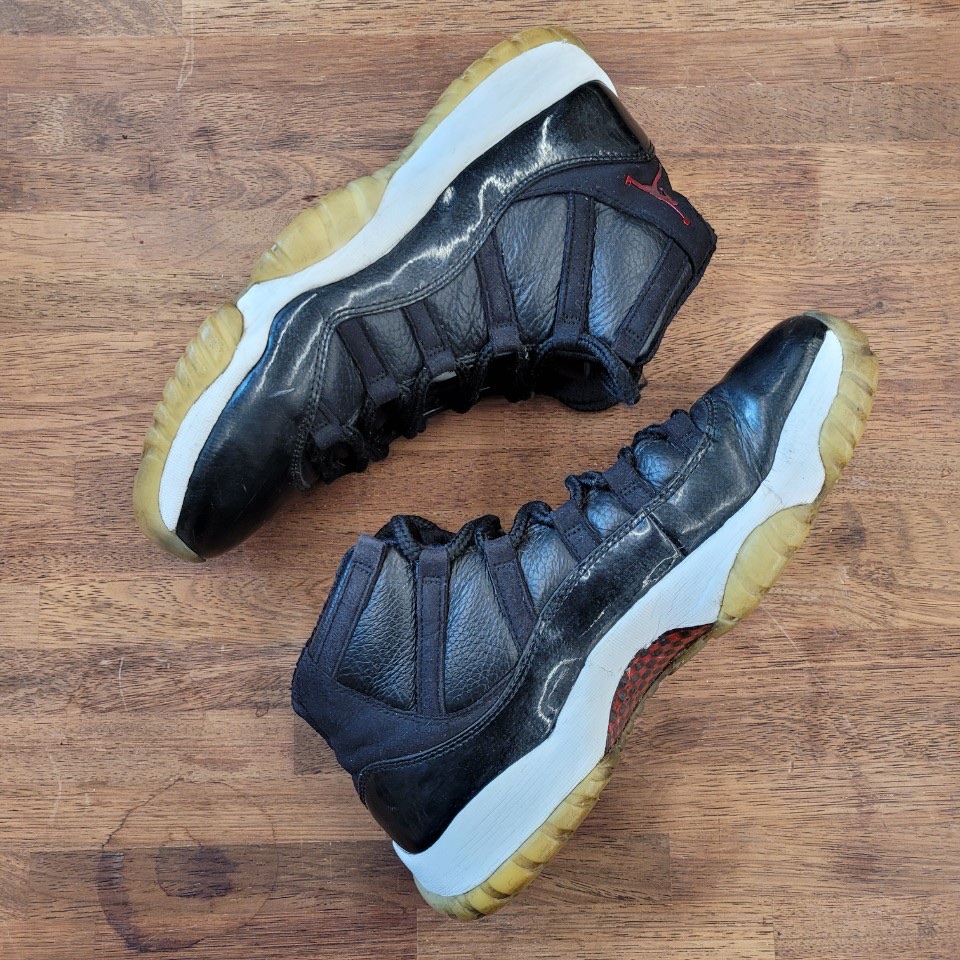 Jordan 11 Retro 72-10 착용 스타일 - 3