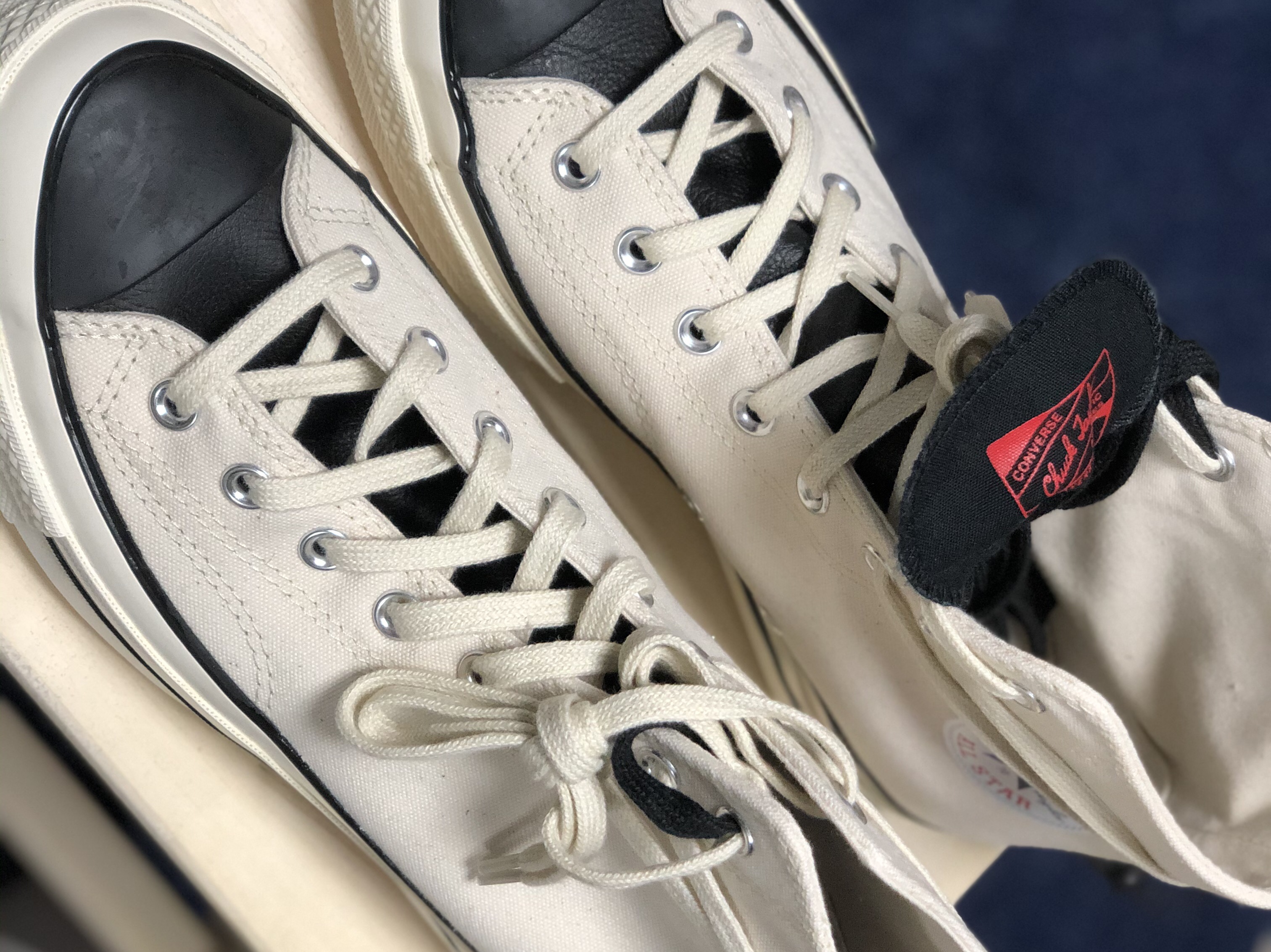 Converse x Fear of God Essentials Chuck 70 Hi Natural 2020 착용 스타일 - 4