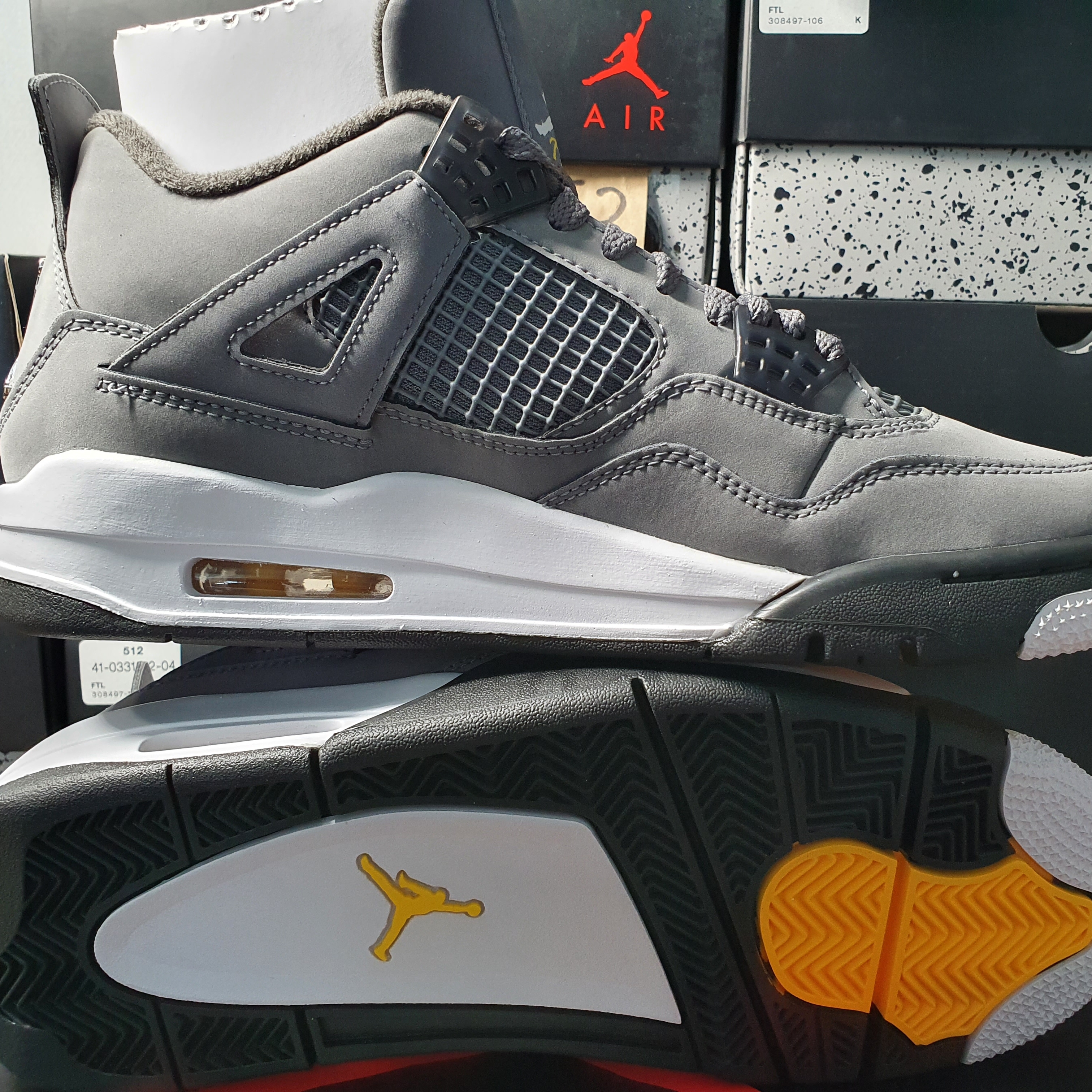 Jordan 4 Retro Cool Grey 2019 착용 스타일 - 2
