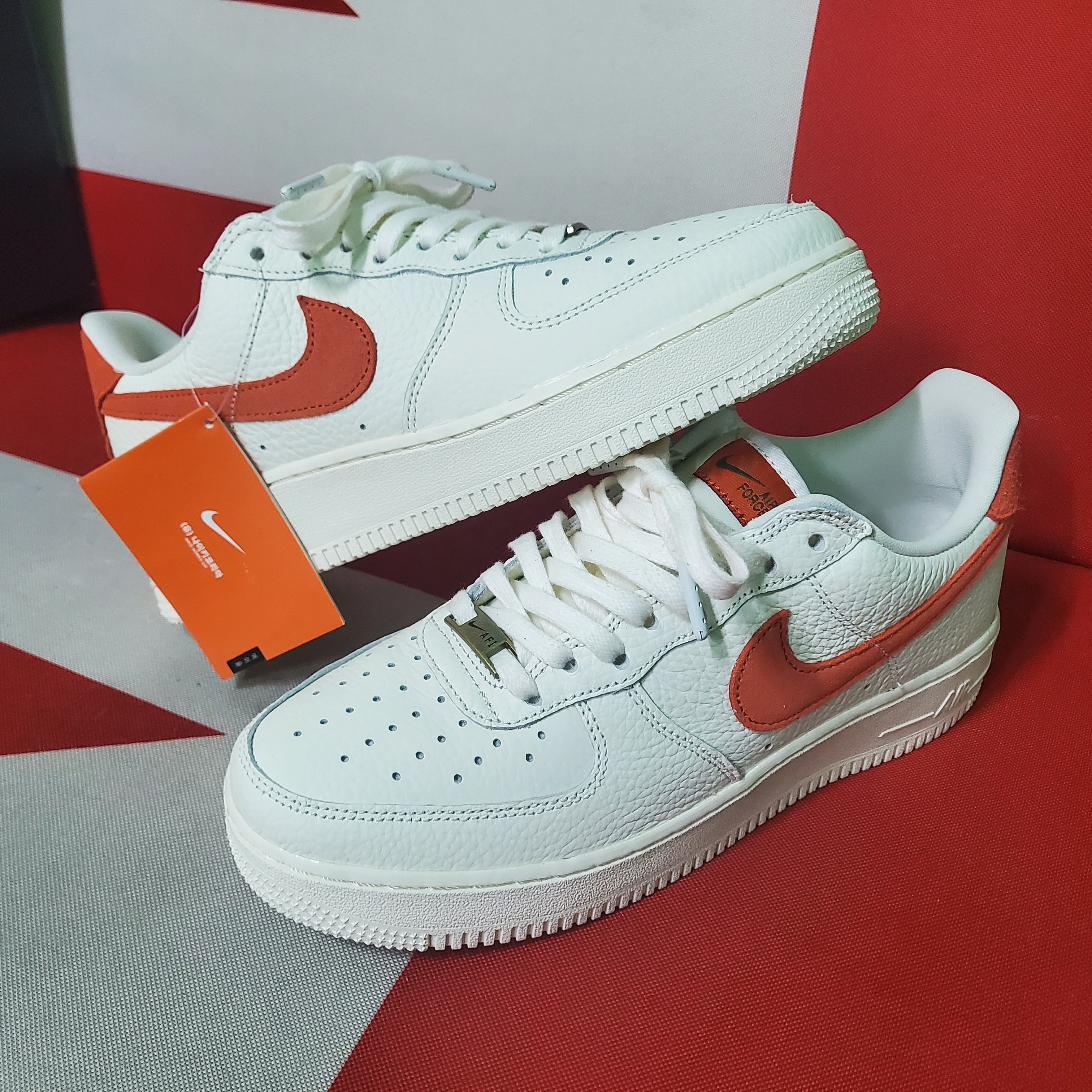 Nike Air Force 1 '07 Craft Mantra Orange 착용 스타일 - 1