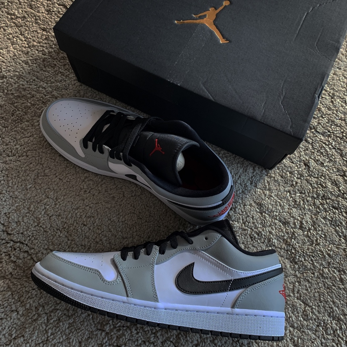 Jordan 1 Low Light Smoke Grey 착용 스타일