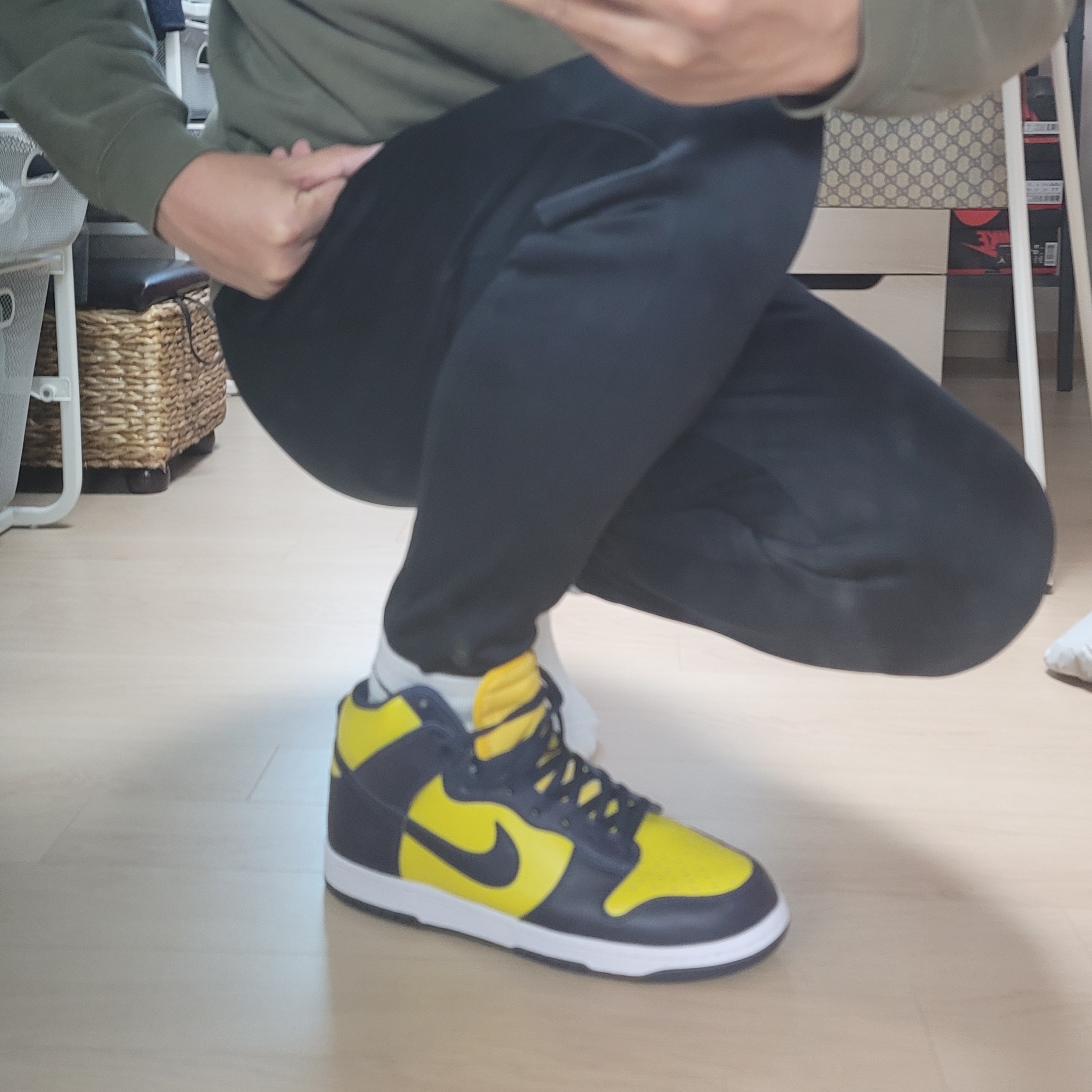 Nike Dunk High SP Maize & Blue 착용 스타일