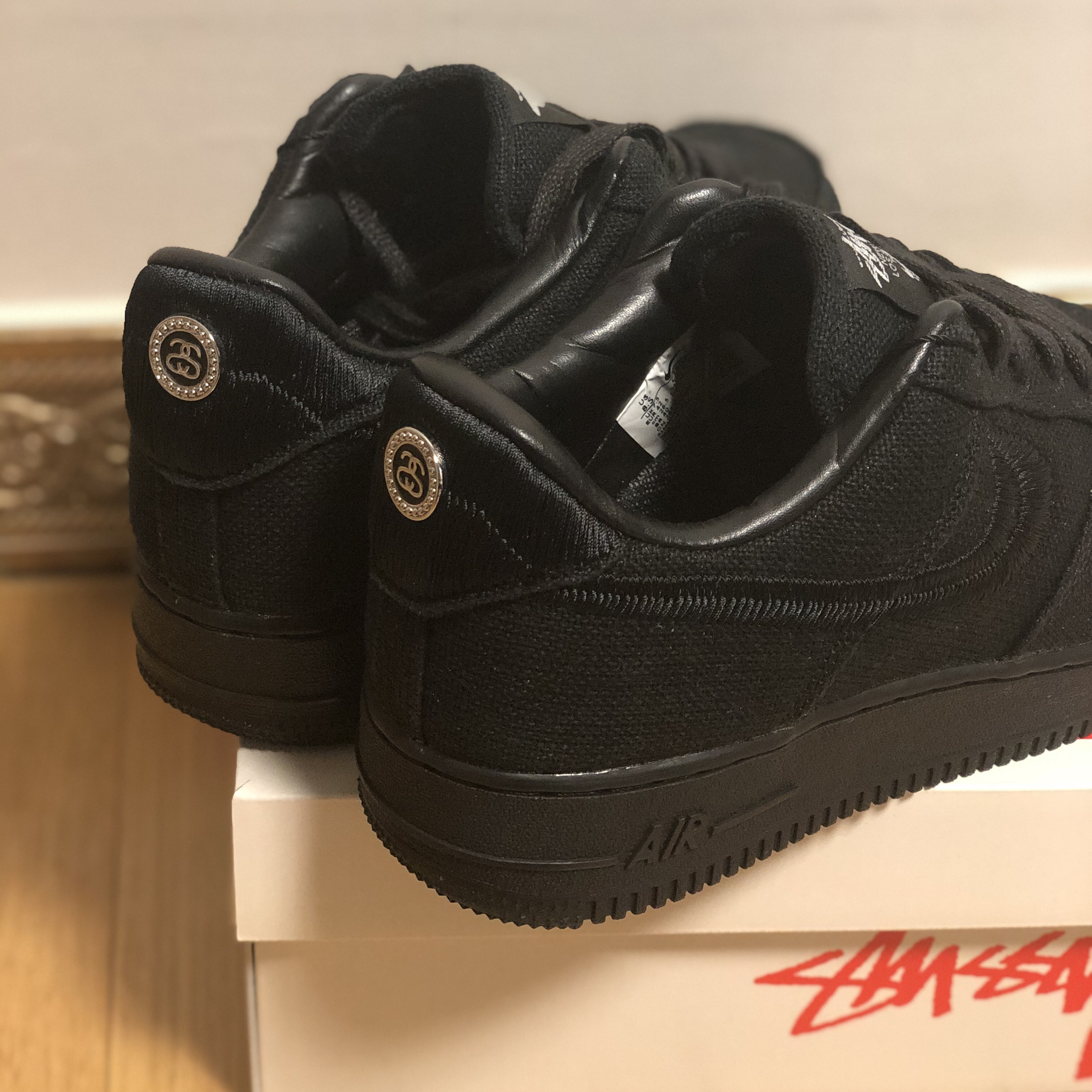 Nike x Stussy Air Force 1 Low Triple Black 착용 스타일