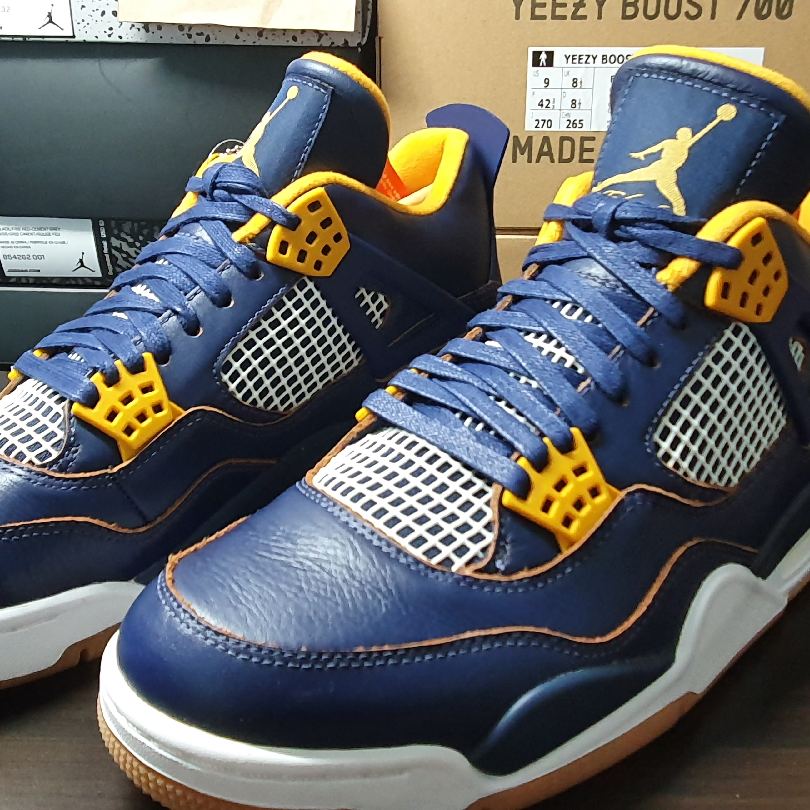 Jordan 4 Retro Dunk From Above 착용 스타일 - 1