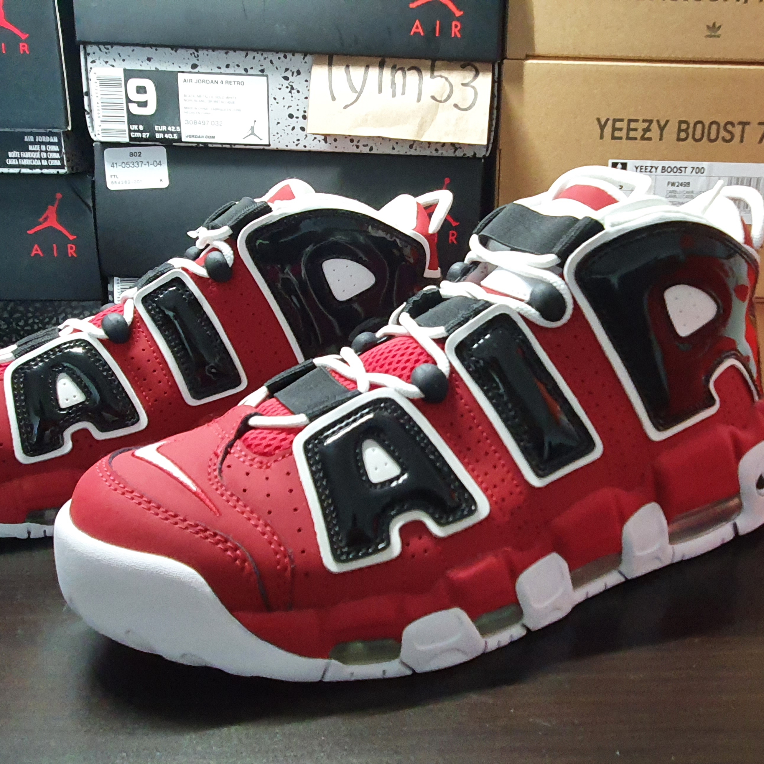 Nike Air More Uptempo 96 Bulls 2017 착용 스타일 - 1