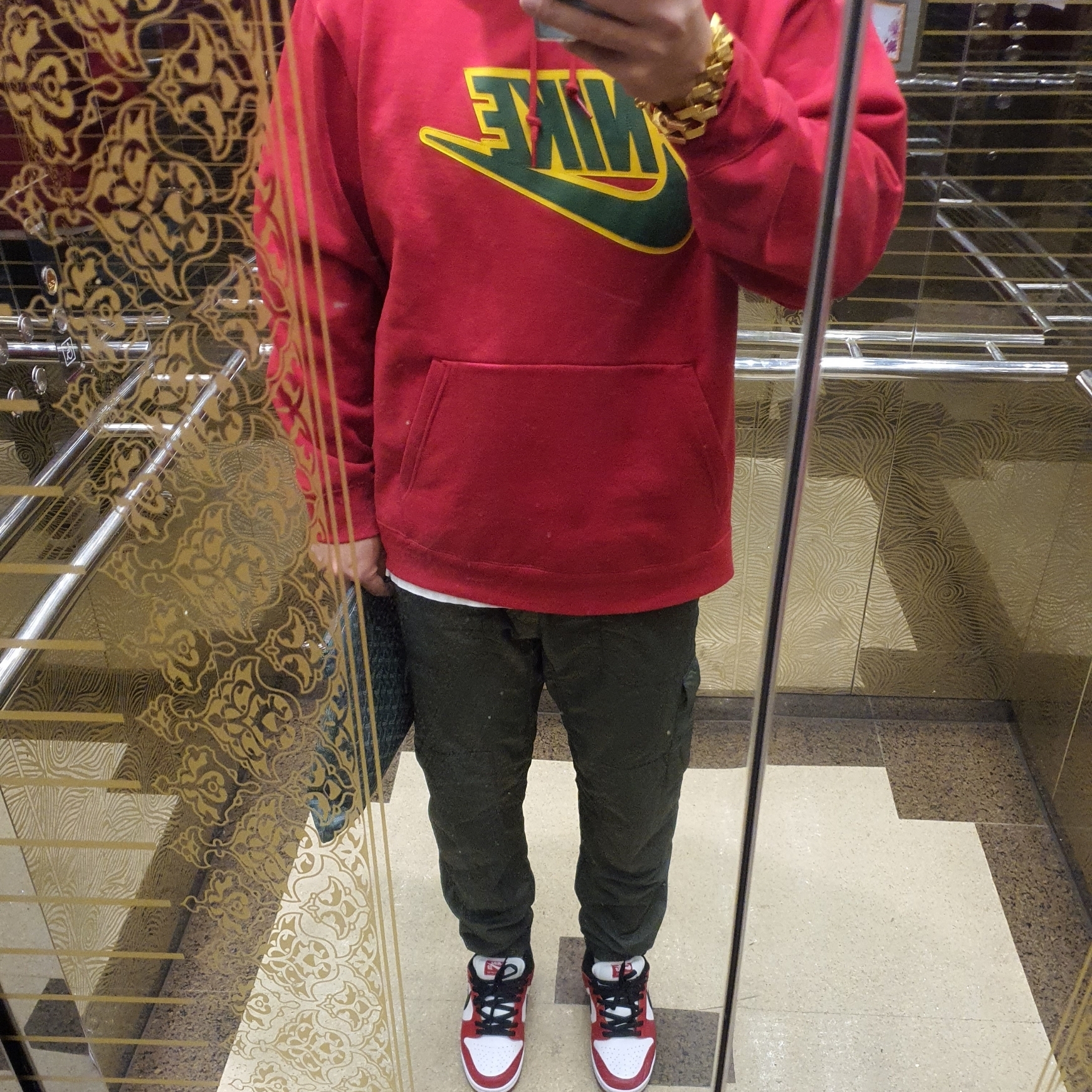 Nike SB Dunk Low Pro Chicago, Supreme x Nike Leather Applique Hooded Sweatshirt Red - 19FW 착용 스타일