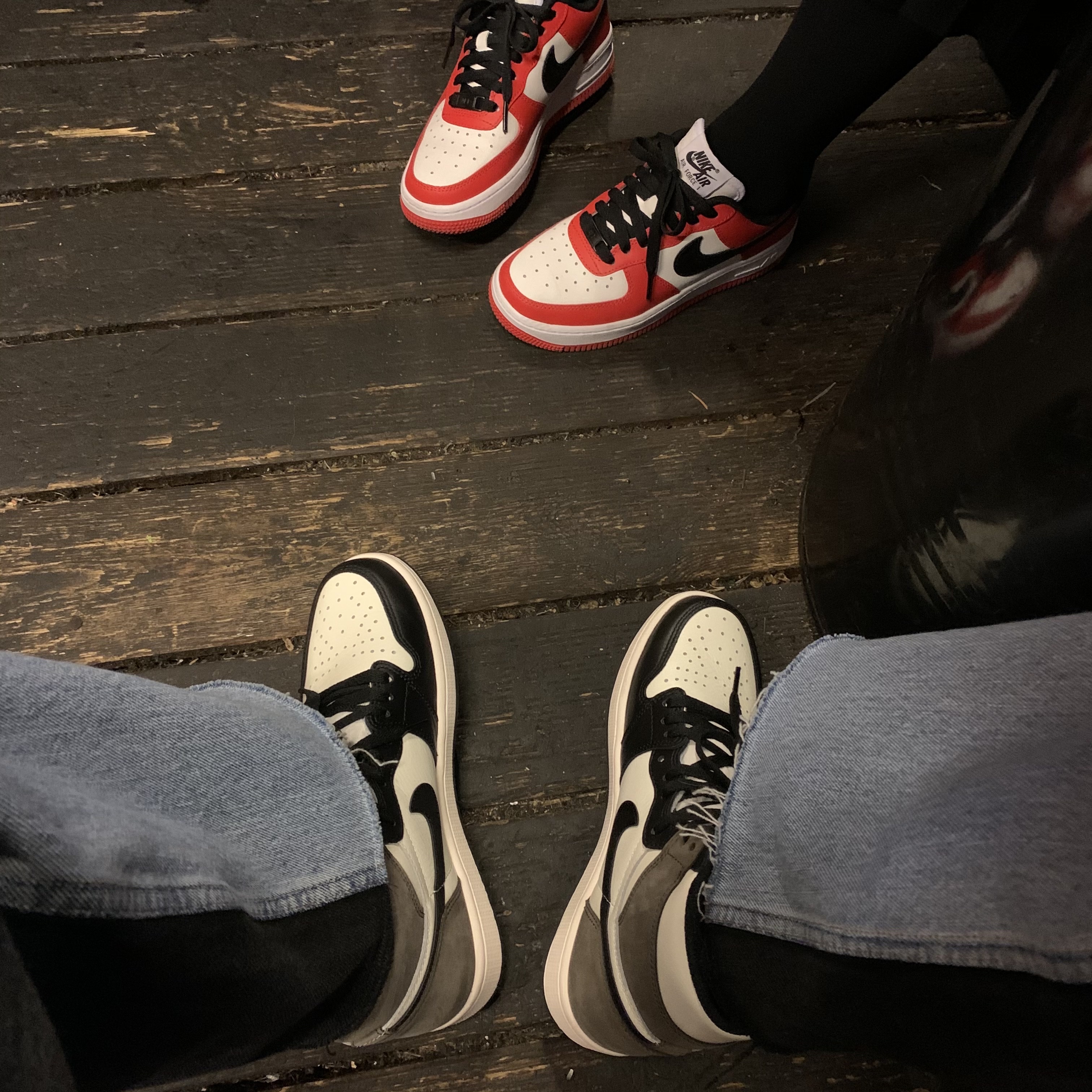 Jordan 1 Retro High OG Black Mocha 착용 스타일