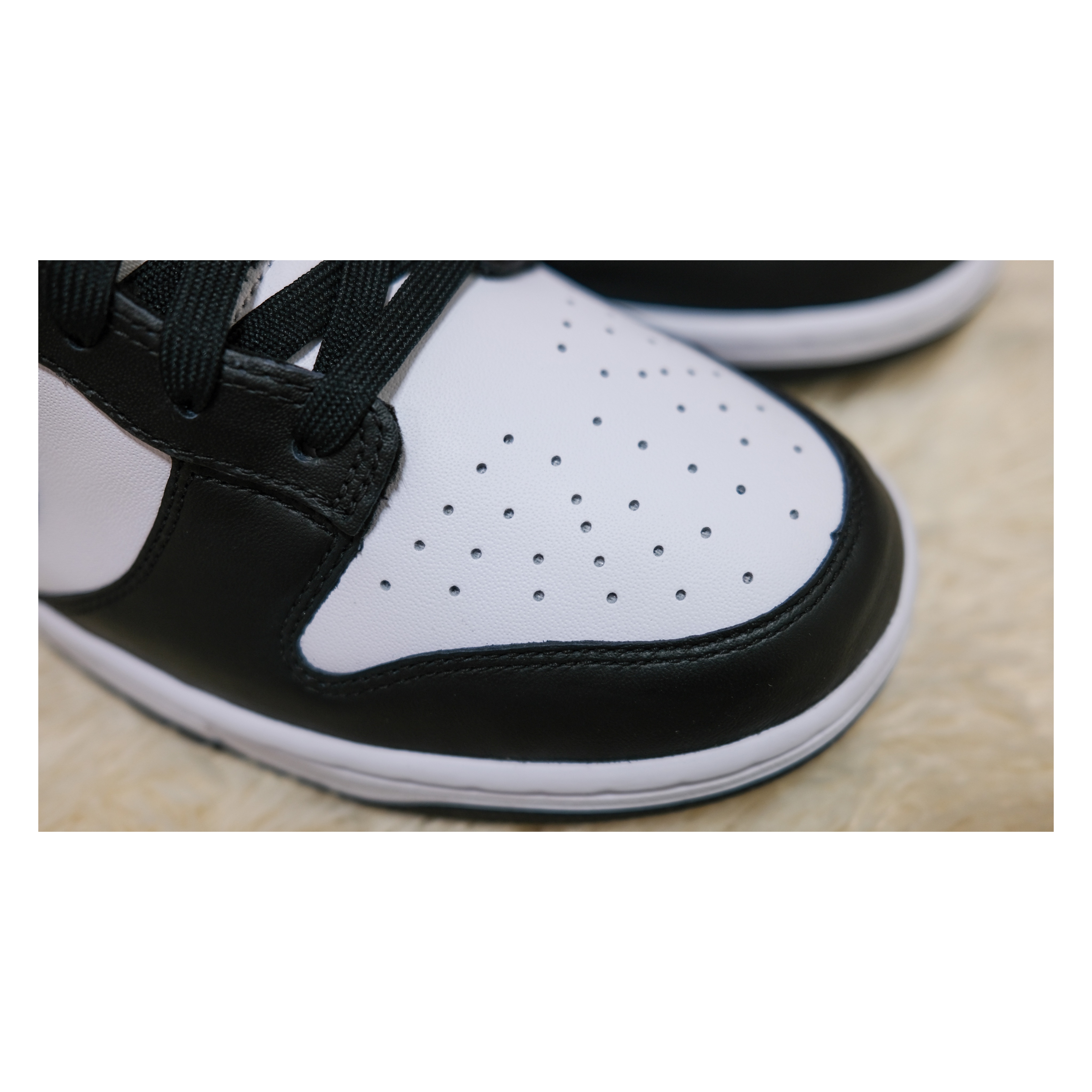 Nike Dunk Low Retro Black 착용 스타일 - 4