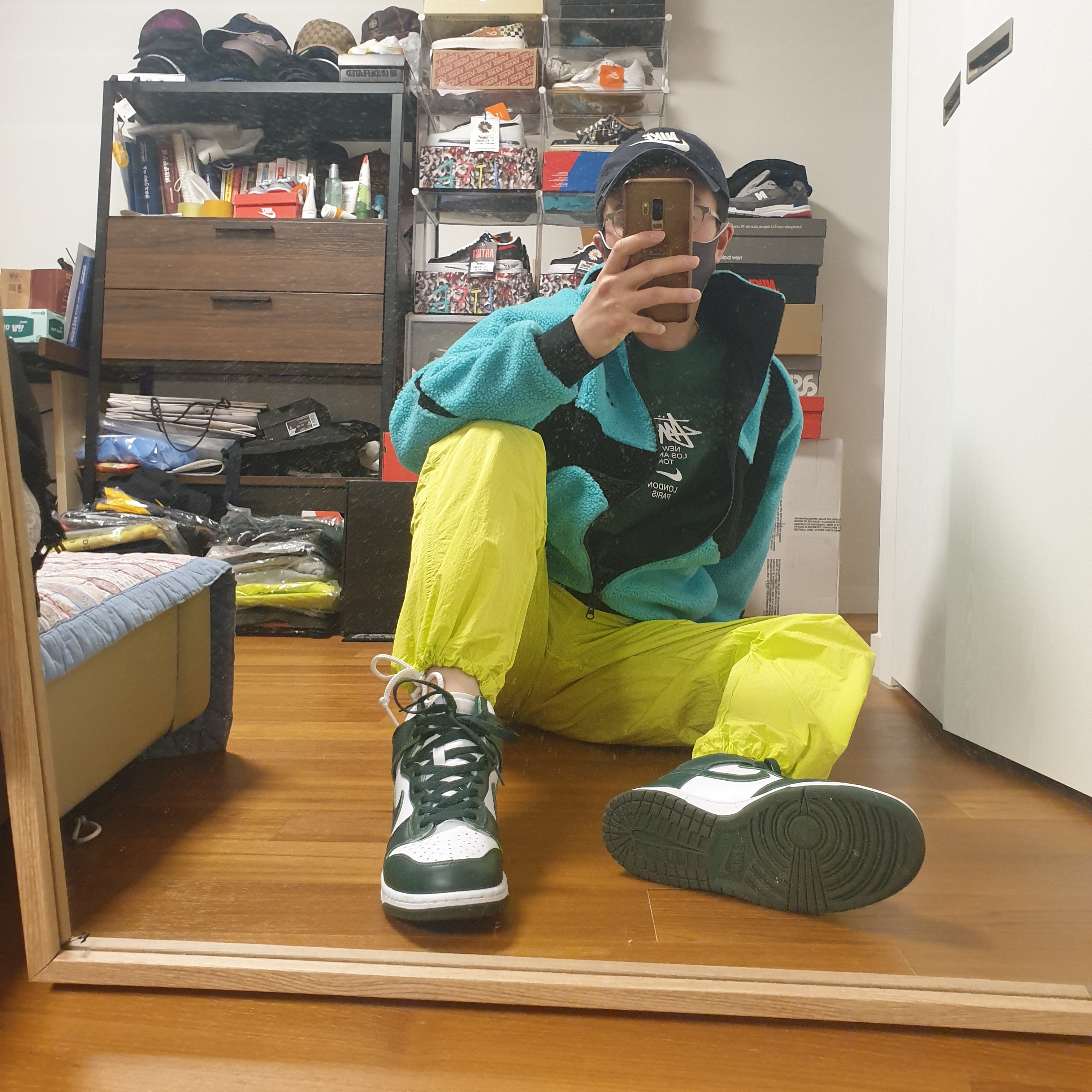 Nike Dunk High SP Spartan Green, Nike x Stussy WT T-Shirt Green - US/EU 착용 스타일 - 3