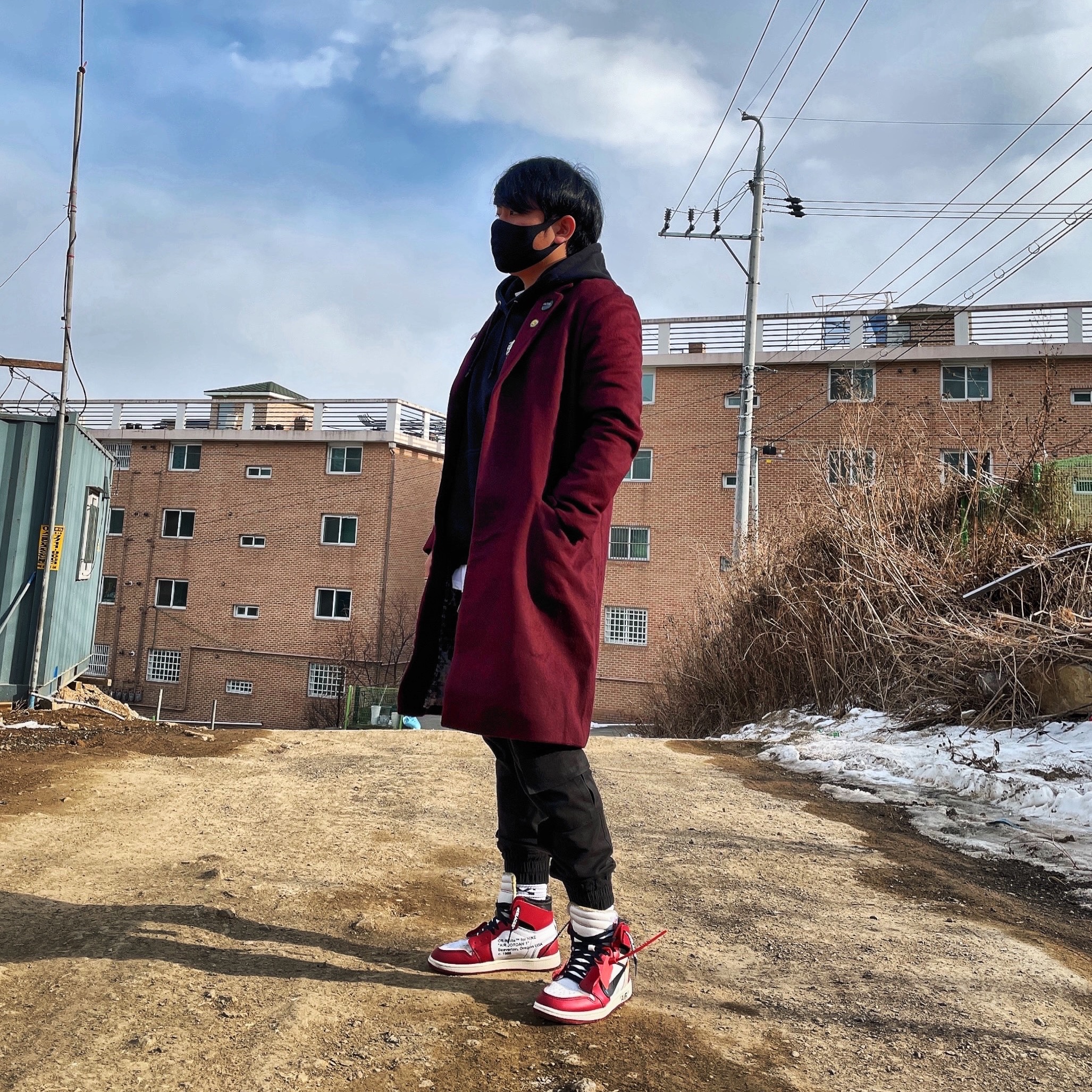 Jordan 1 x Off-White Retro High Chicago The Ten 착용 스타일 - 2