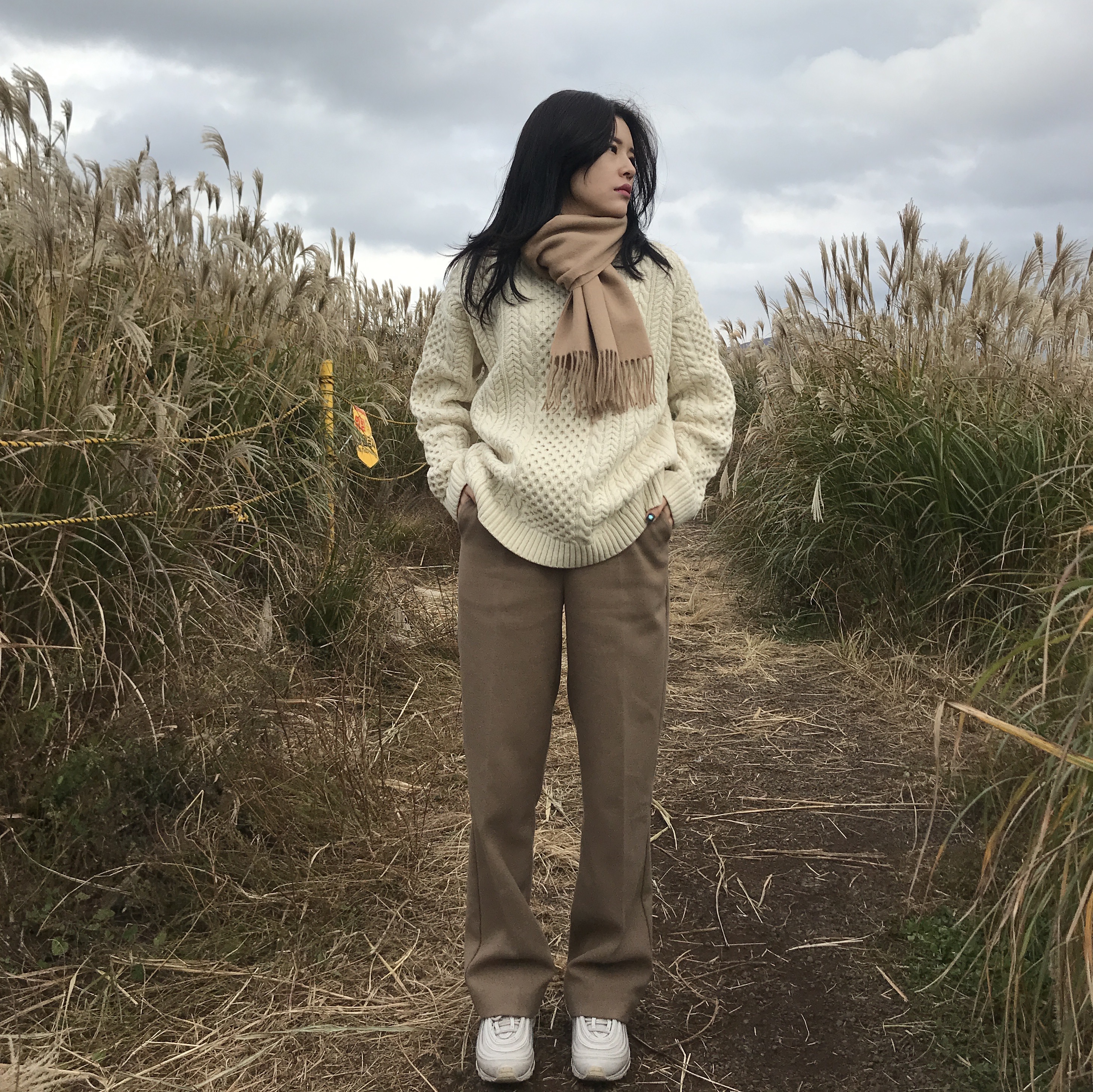 (W) Nike Air Max 97 Premium Light Bone Diffused Taupe 착용 스타일