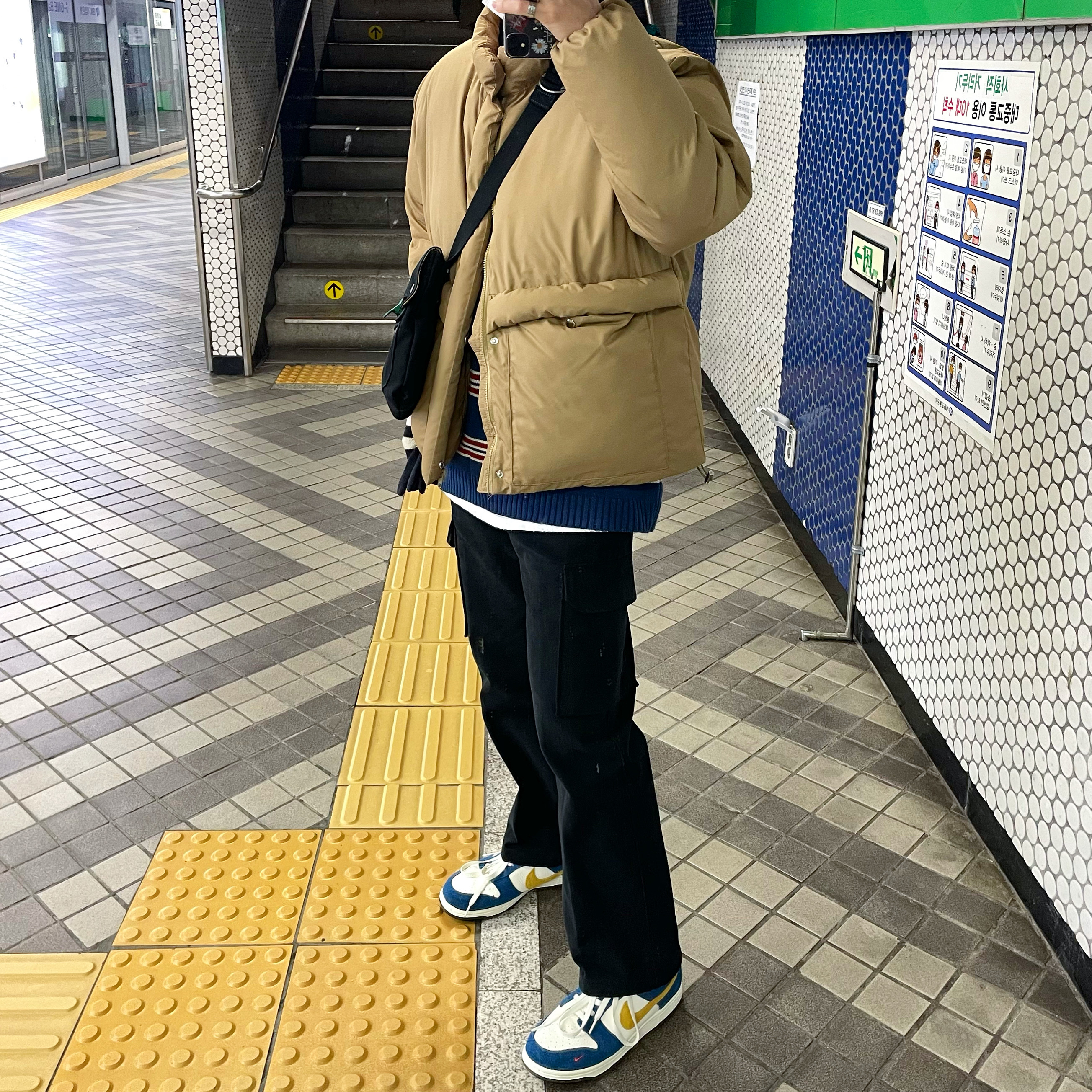 Nike x Kasina Dunk Low 80's Bus 착용 스타일