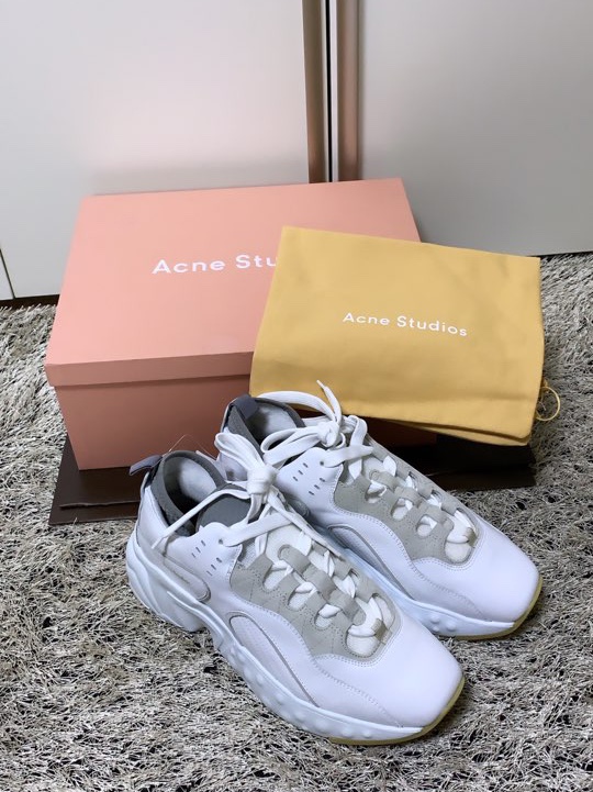 Acne Studios Rockaway Leather Sneakers White - 19FW/20SS 착용 스타일