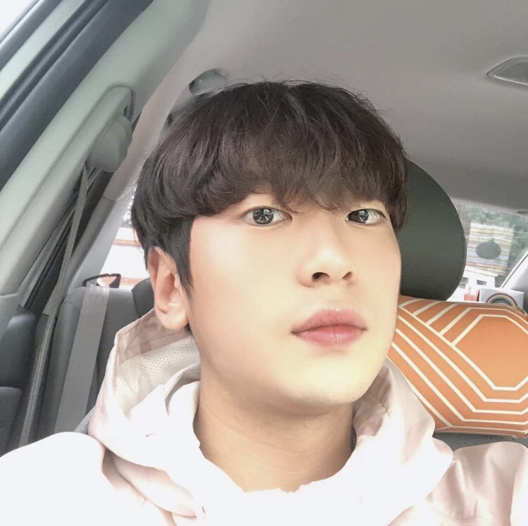 KREAM 프로필 이미지
