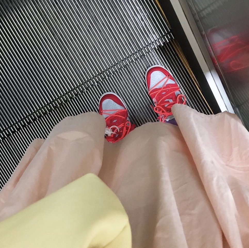 Nike x Off-White Dunk Low University Red 착용 스타일