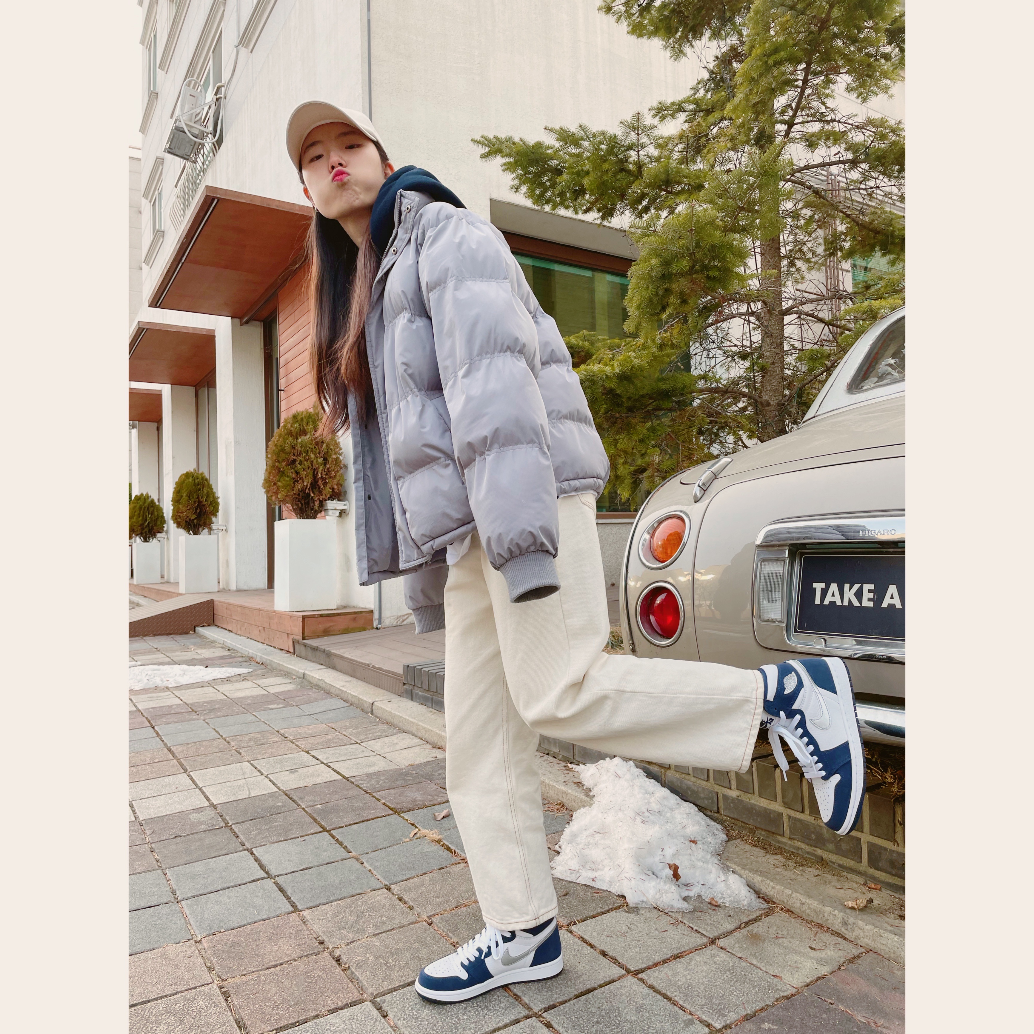 Jordan 1 Retro High OG CO.JP Midnight Navy 착용 스타일 - 1