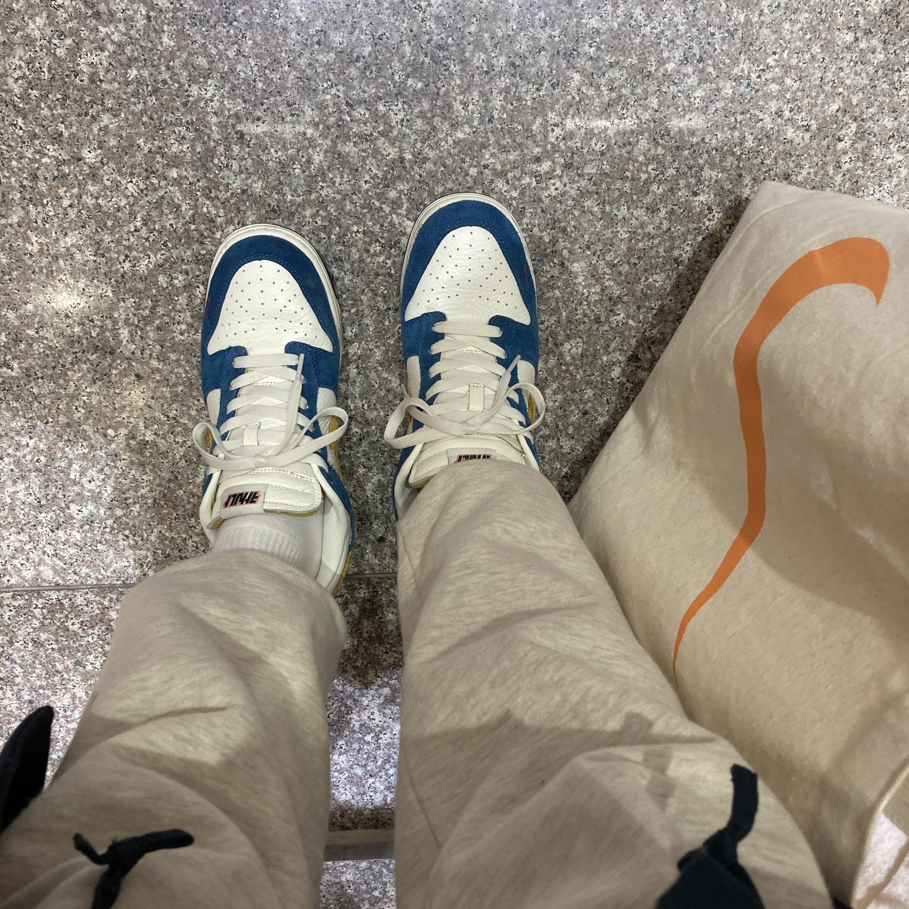Nike x Kasina Dunk Low 80's Bus 착용 스타일 - 2
