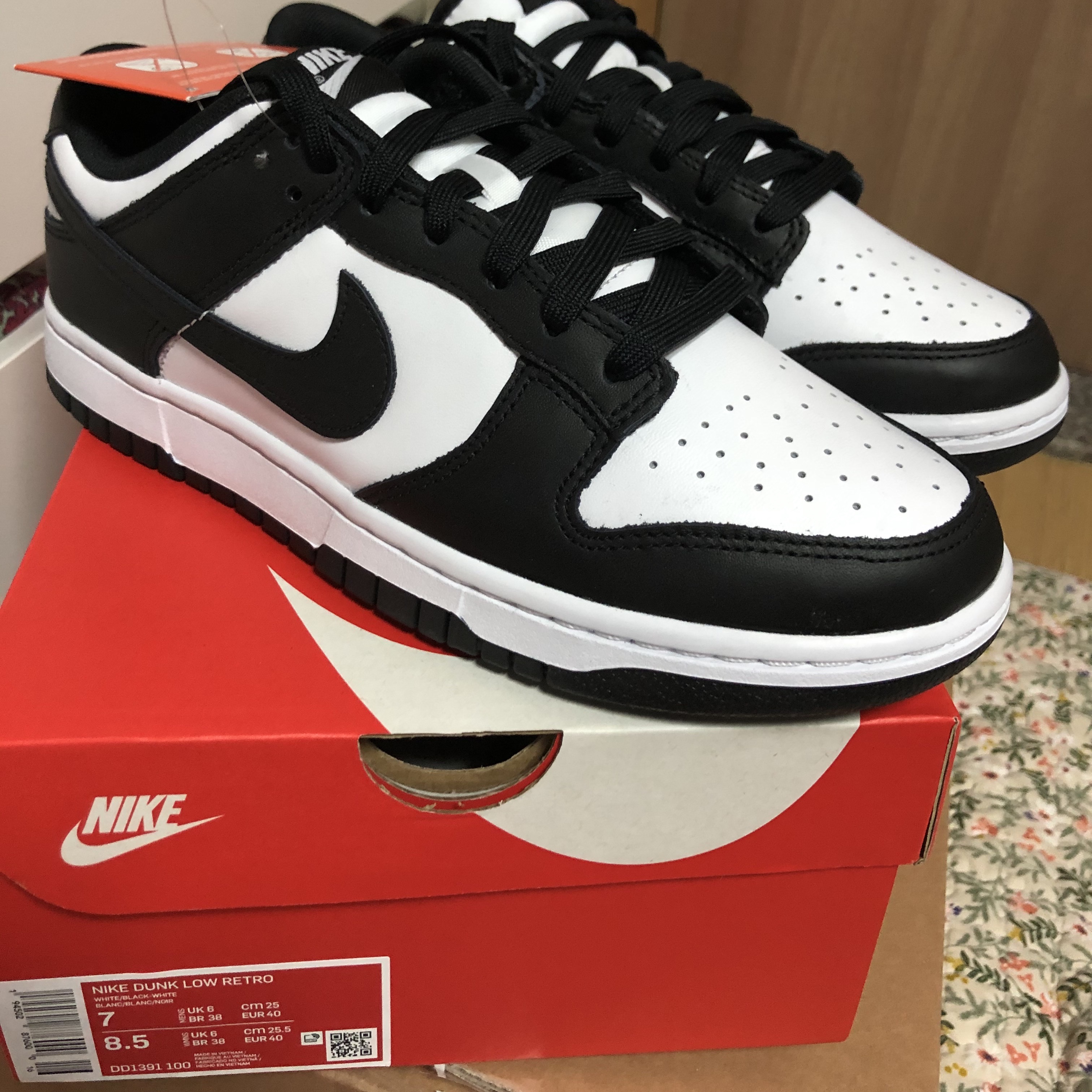 Nike Dunk Low Retro Black 착용 스타일