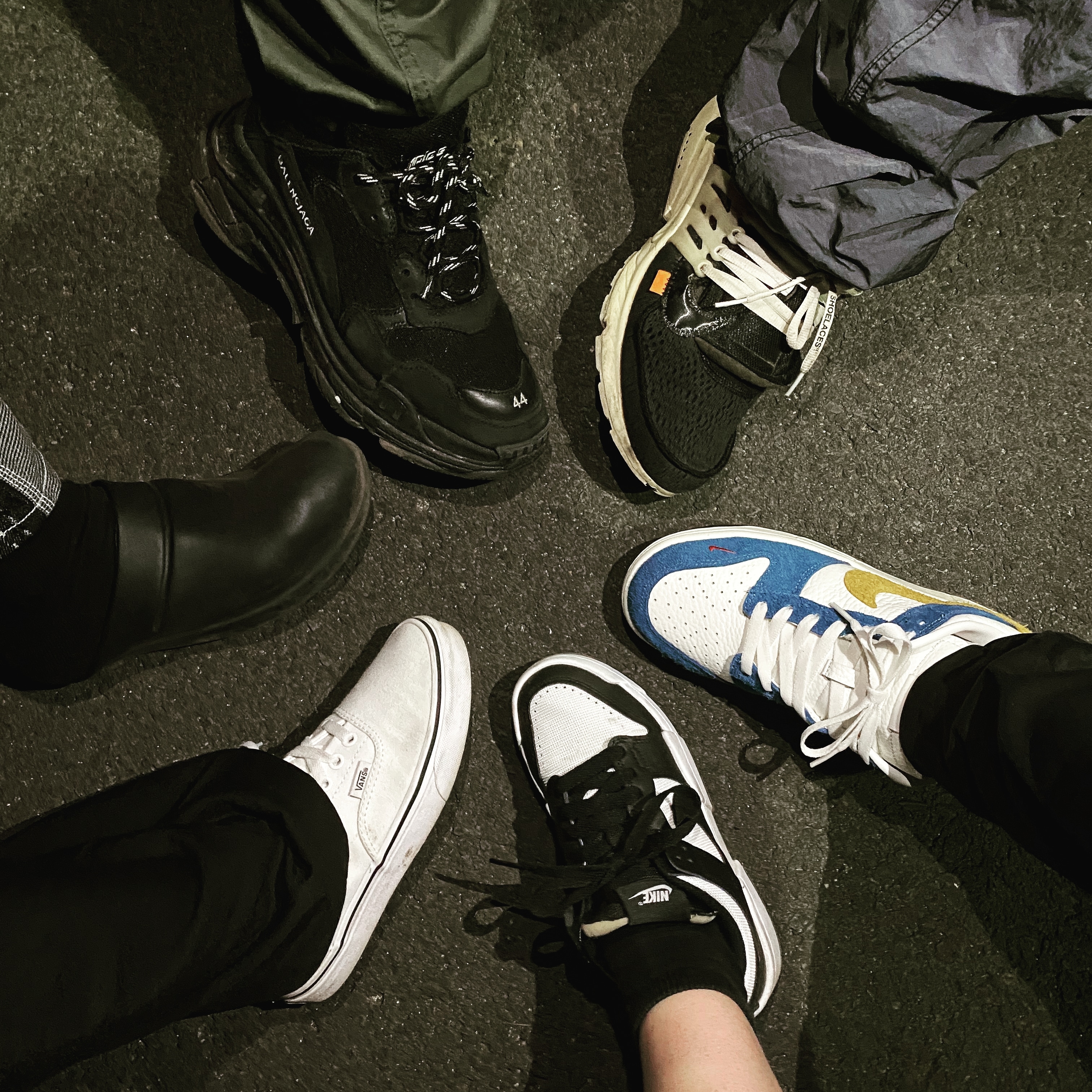 Nike x Off-White Air Presto OG The Ten, Nike x Kasina Dunk Low 80's Bus 착용 스타일