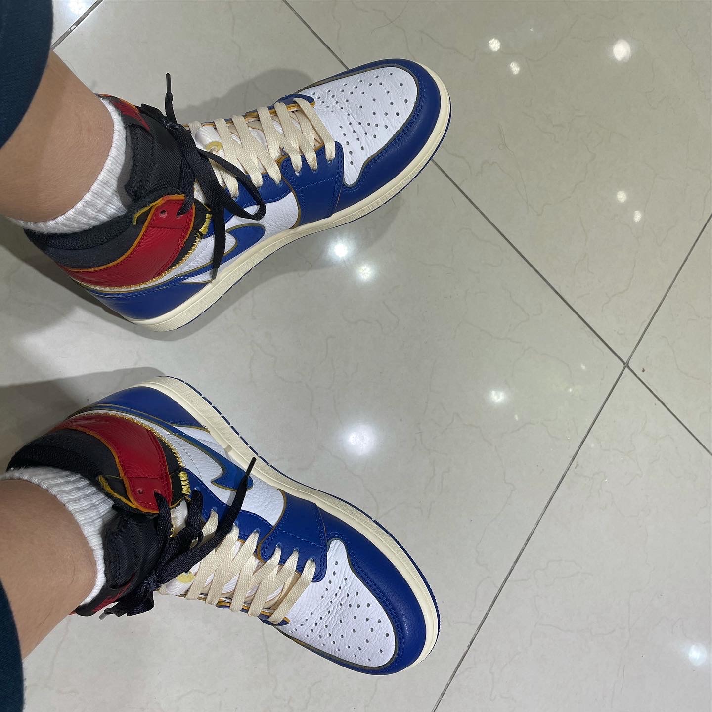 Jordan 1 x Union Retro High Blue Toe, Jordan x Union Leisure Pants Navy 착용 스타일 - 3