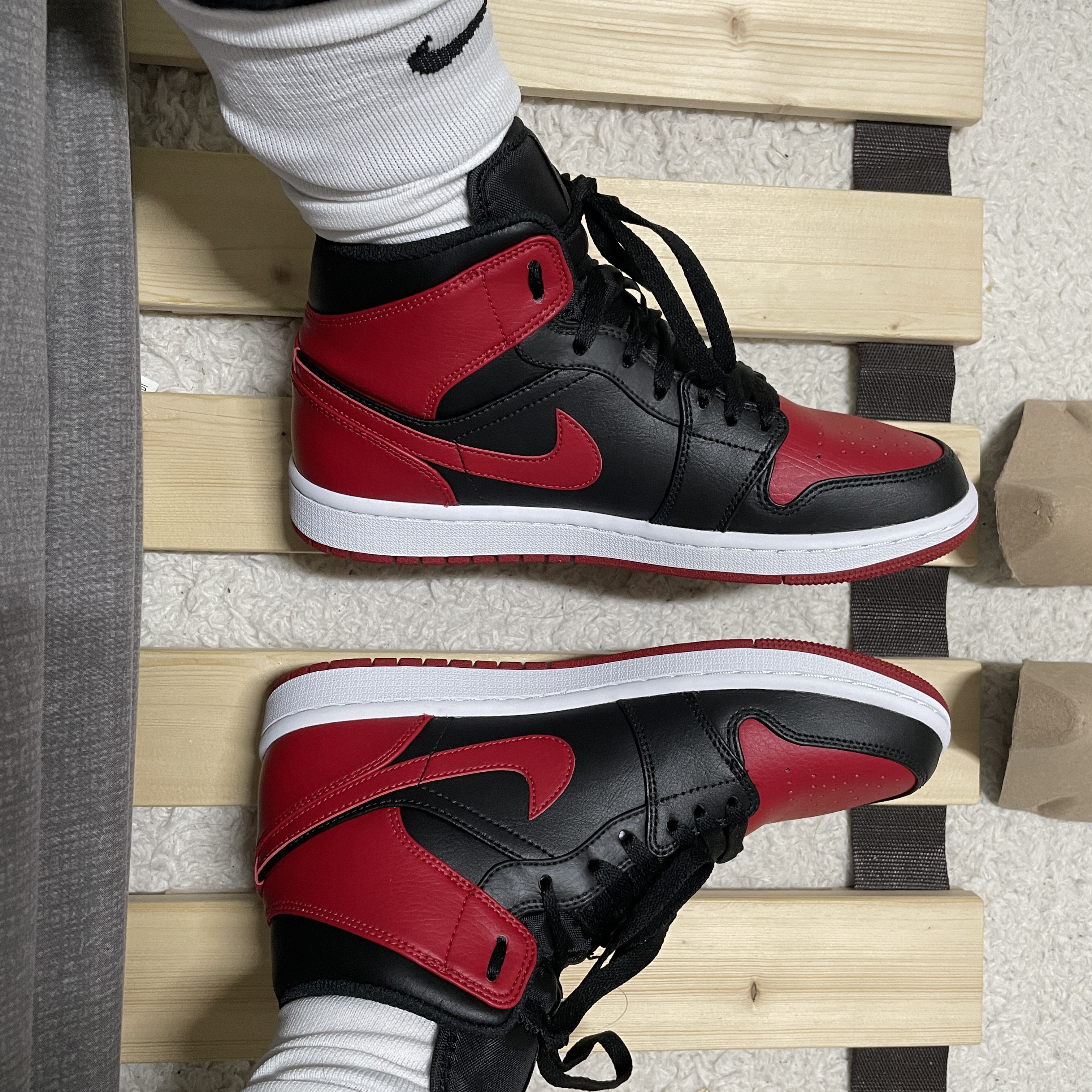 Jordan 1 Mid Bred Banned 2020 착용 스타일