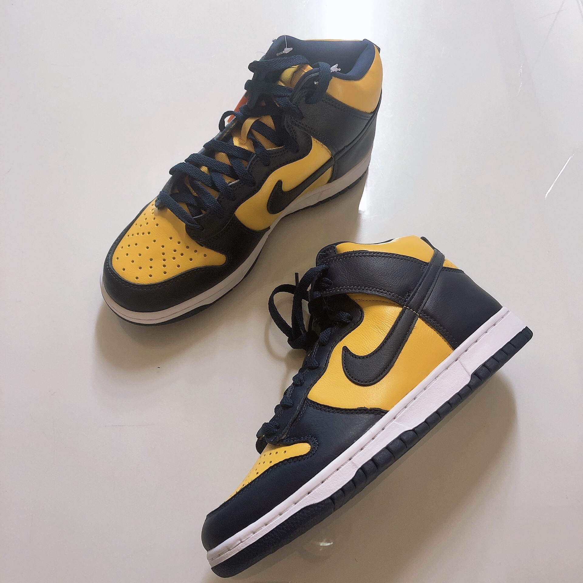 Nike Dunk High SP Maize & Blue 착용 스타일