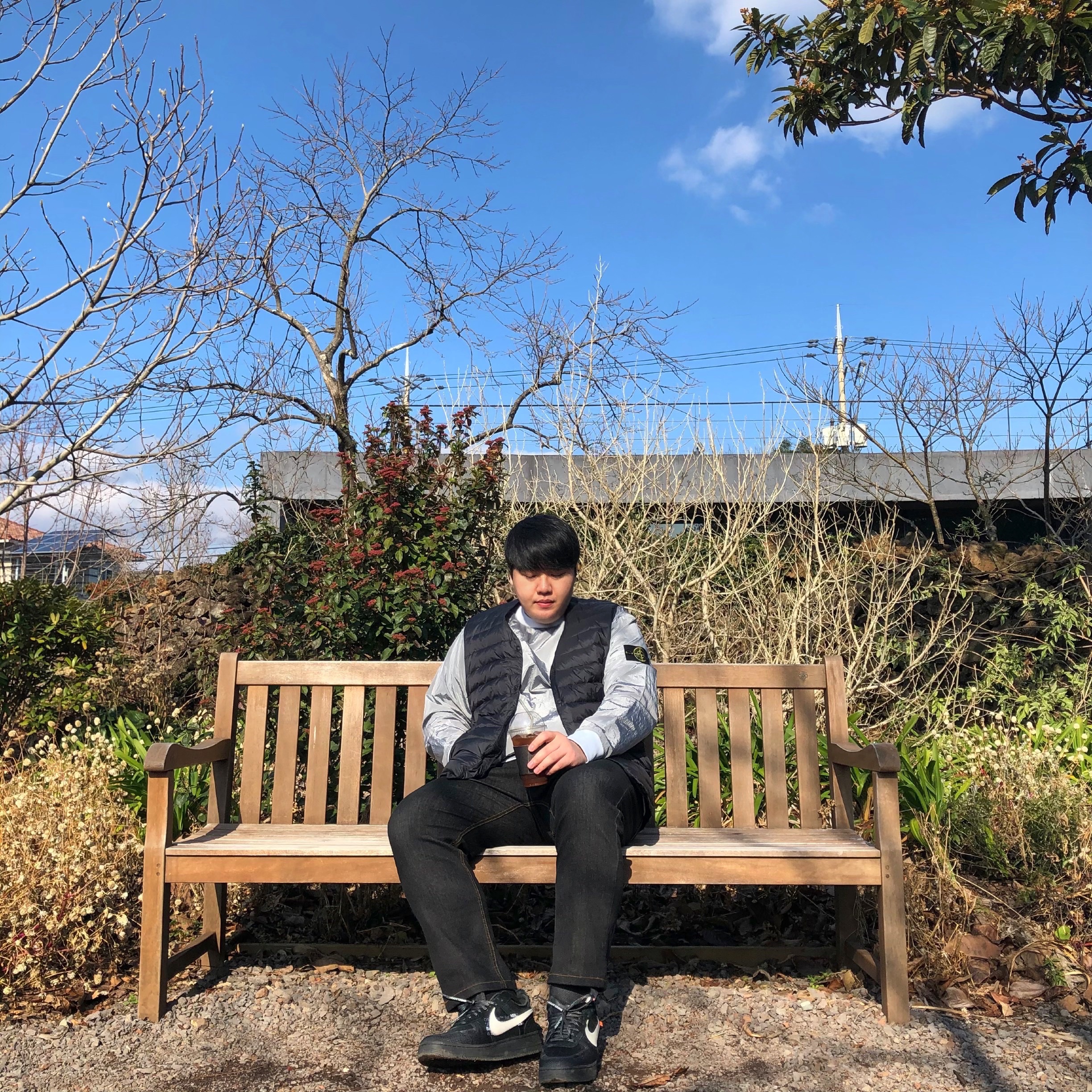 Nike x Off-White Air Force 1 Low Black White 착용 스타일