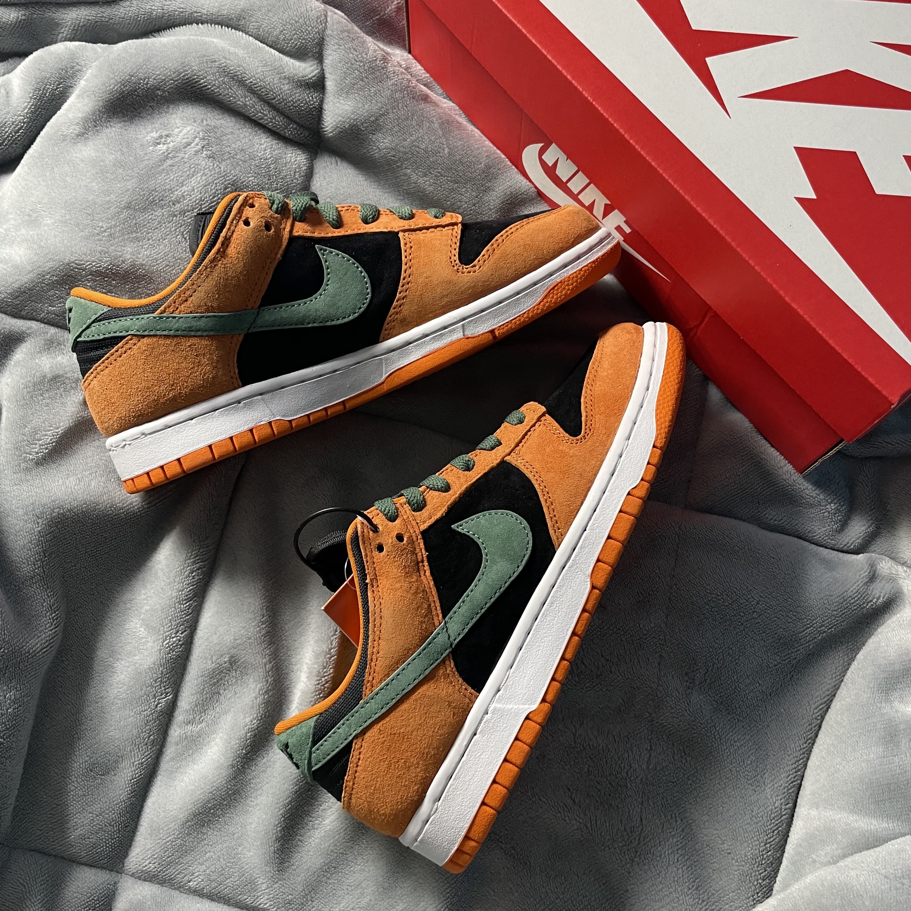 Nike Dunk Low SP Ceramic 착용 스타일