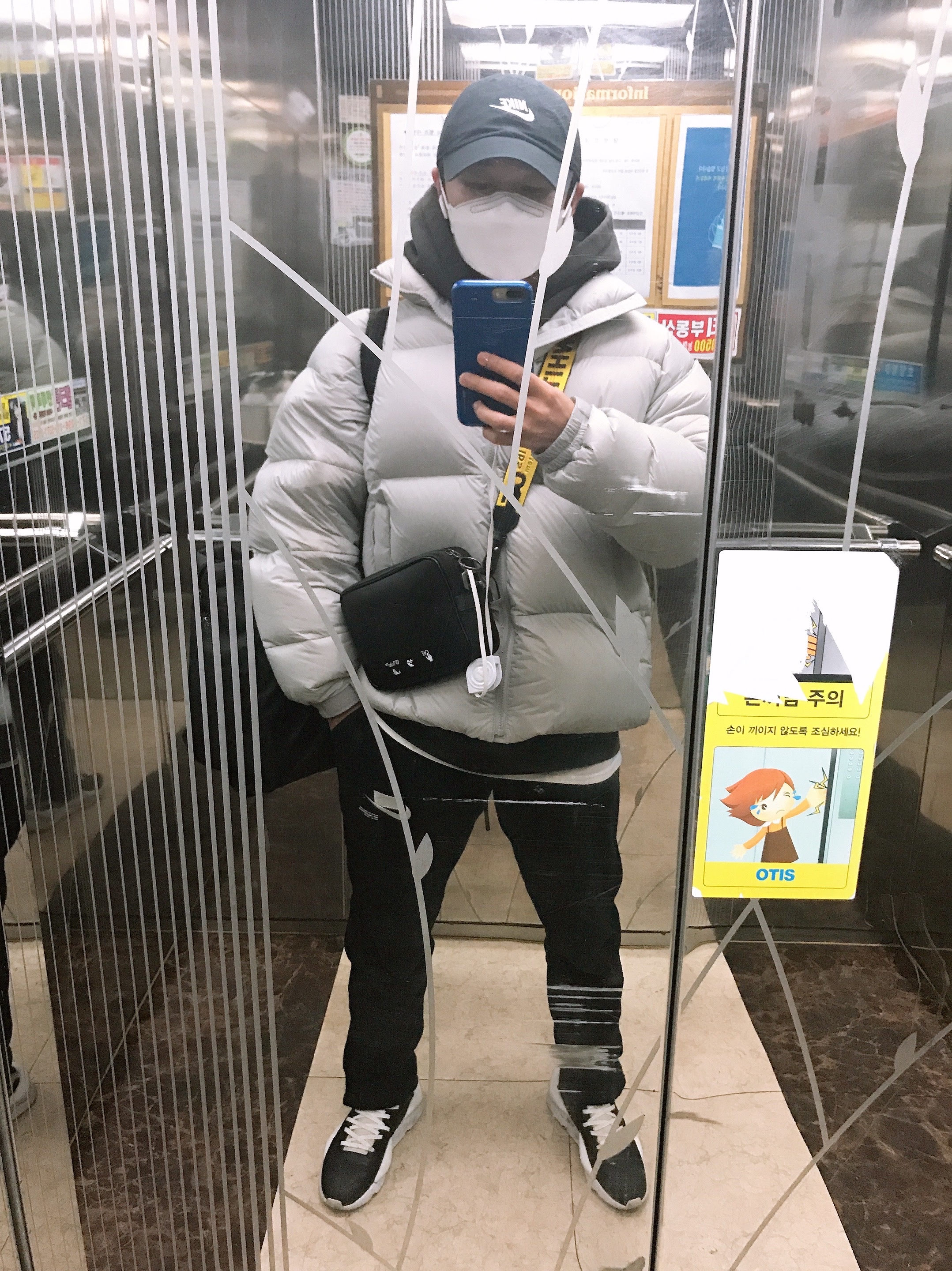 Y-3 Kaiwa Black White 착용 스타일