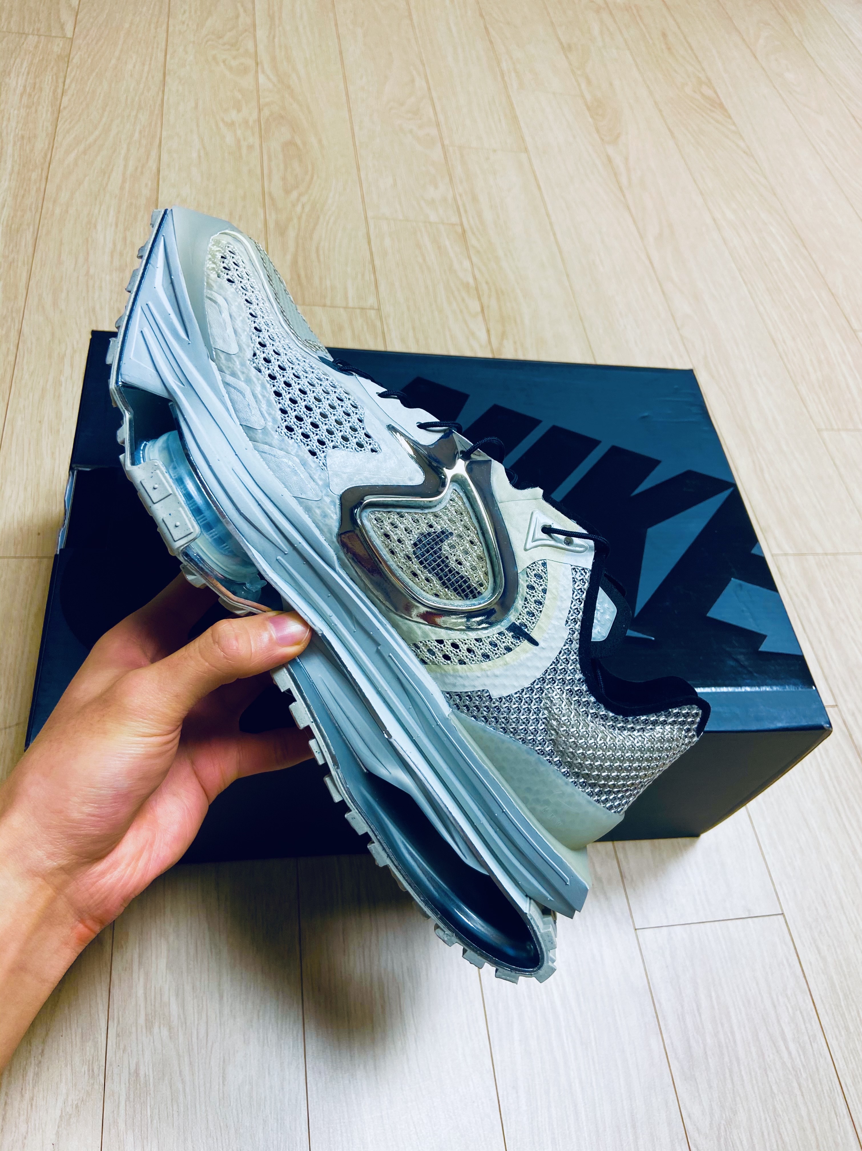 Nike x Matthew M Williams Zoom 004 Stone 착용 스타일 - 4