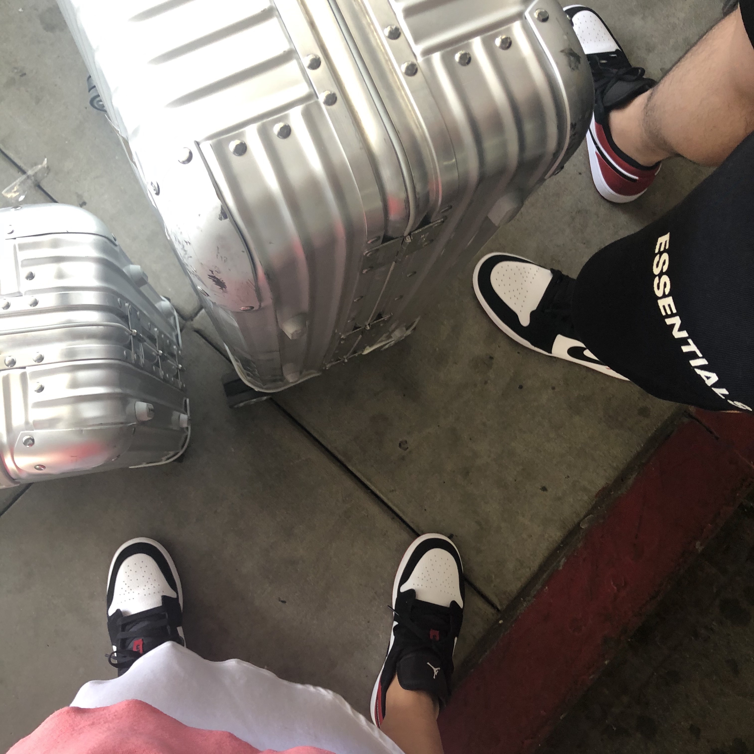 Jordan 1 Low Black Toe 착용 스타일